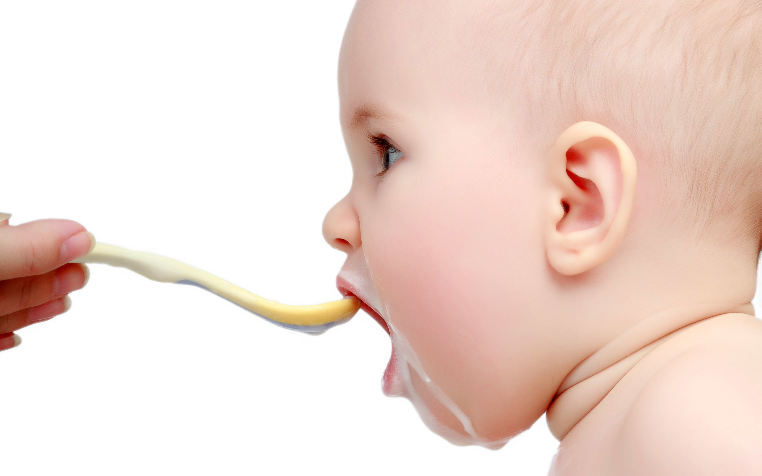 2560x1600 Baby Wallpapers eating. Â«Â«