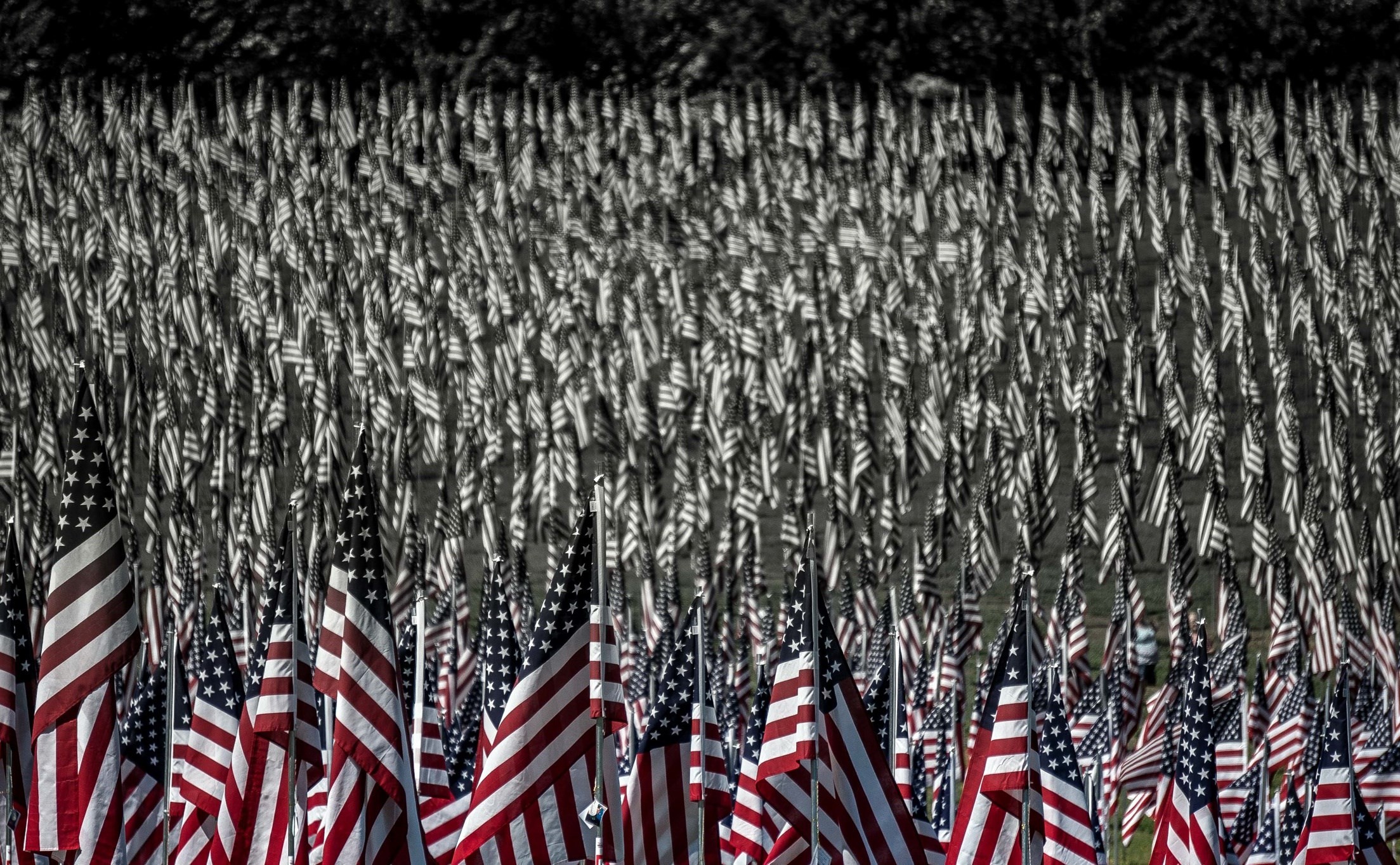 2207x1364 Stede Round - free desktop backgrounds for memorial day -  px