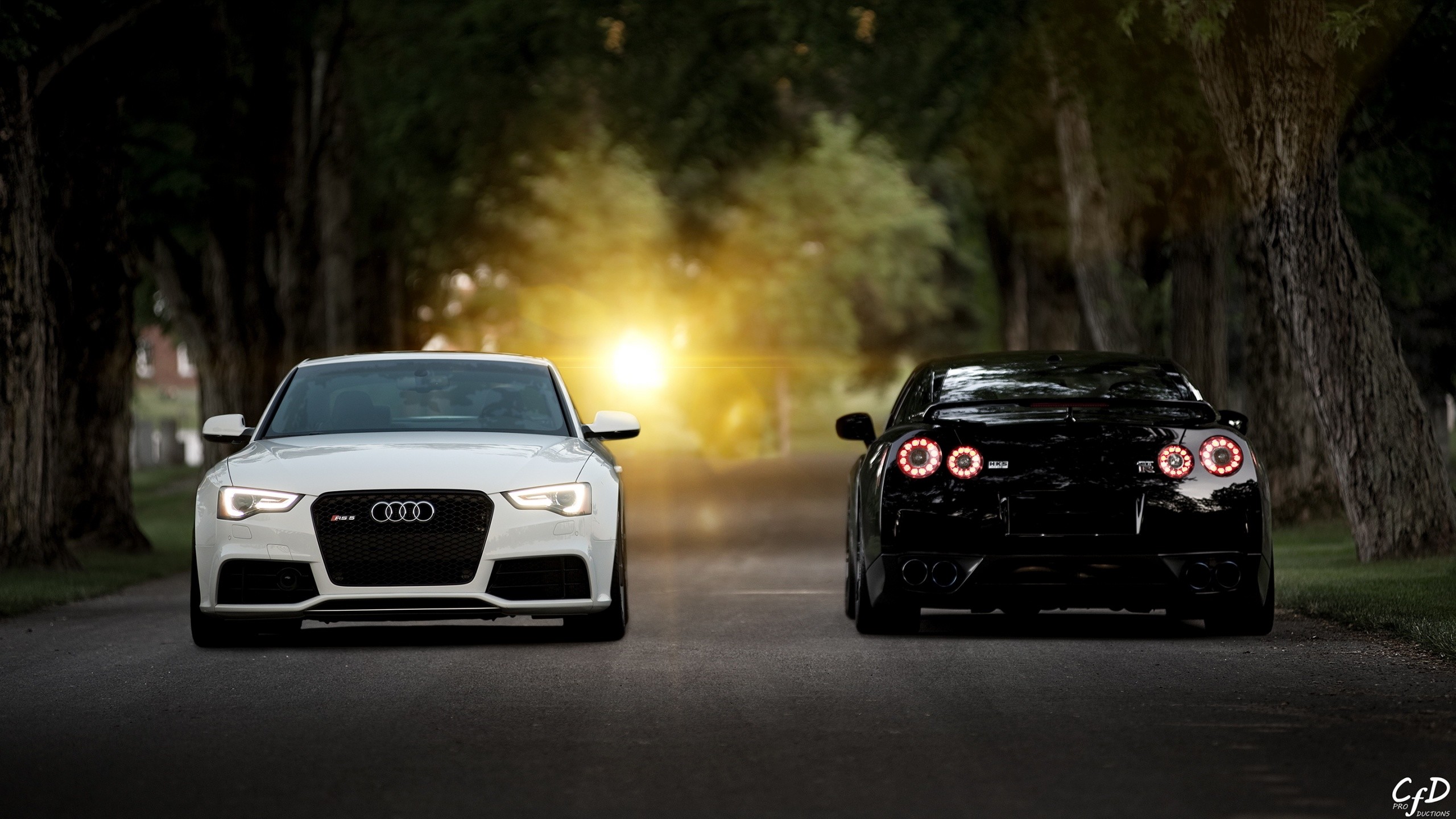 2560x1440 Nissan GT-R and Audi Rs5 Wallpapers