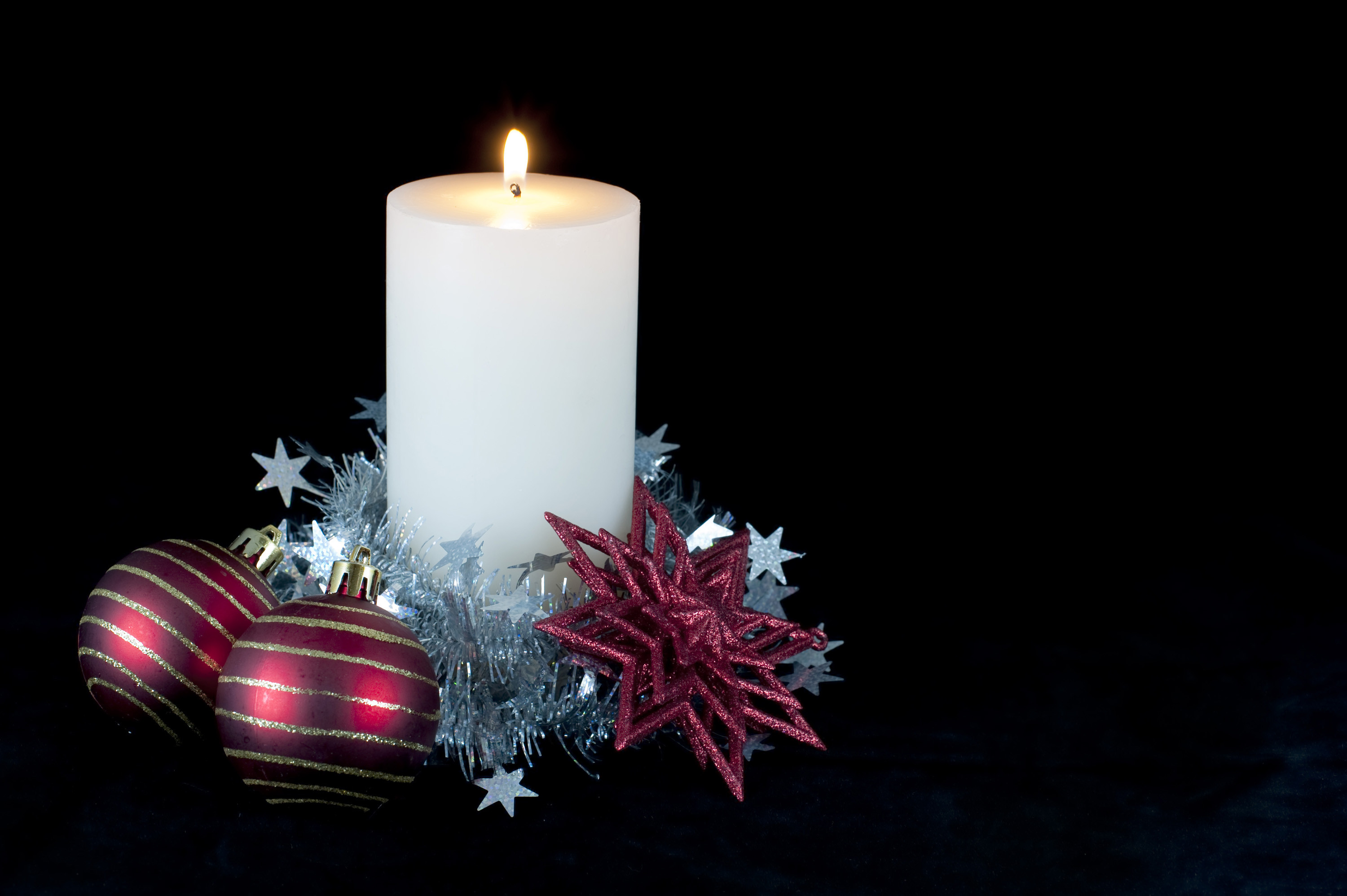 3000x1996 christmas candle-2713 | Stockarch