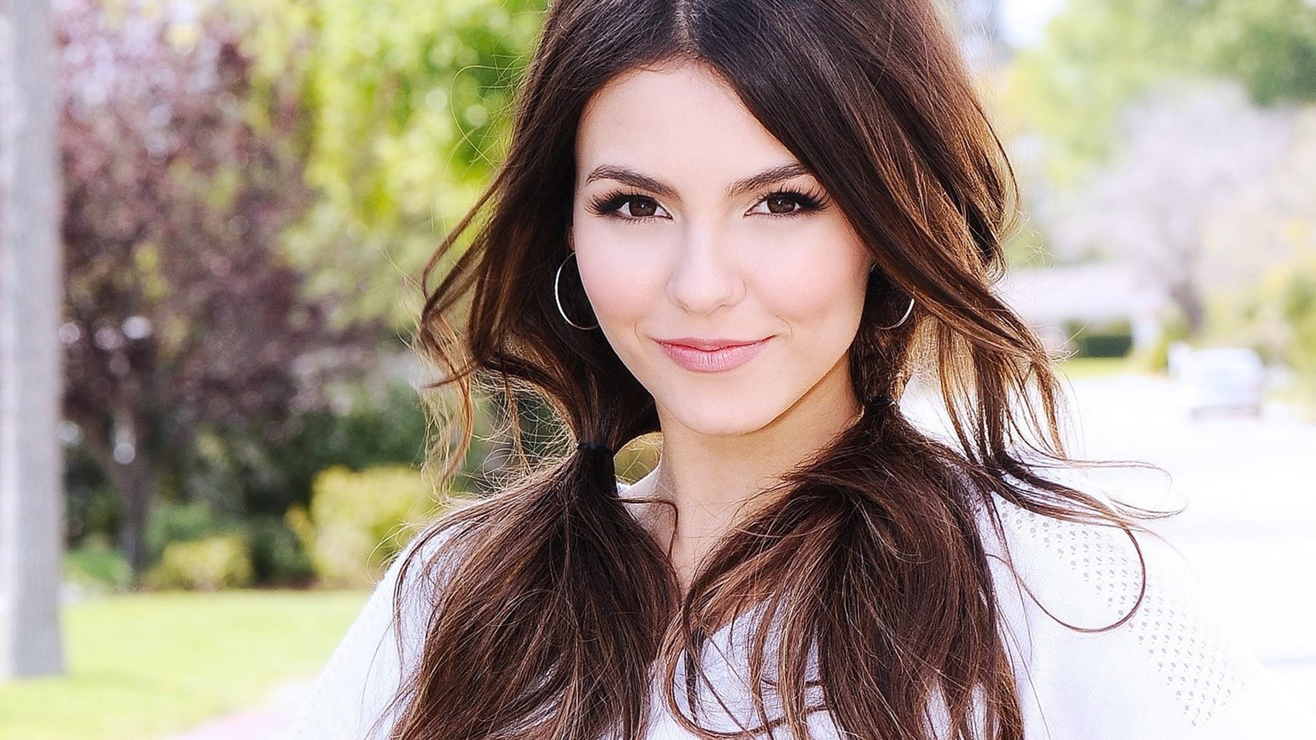 1920x1080 Victoria Justice wallpapers