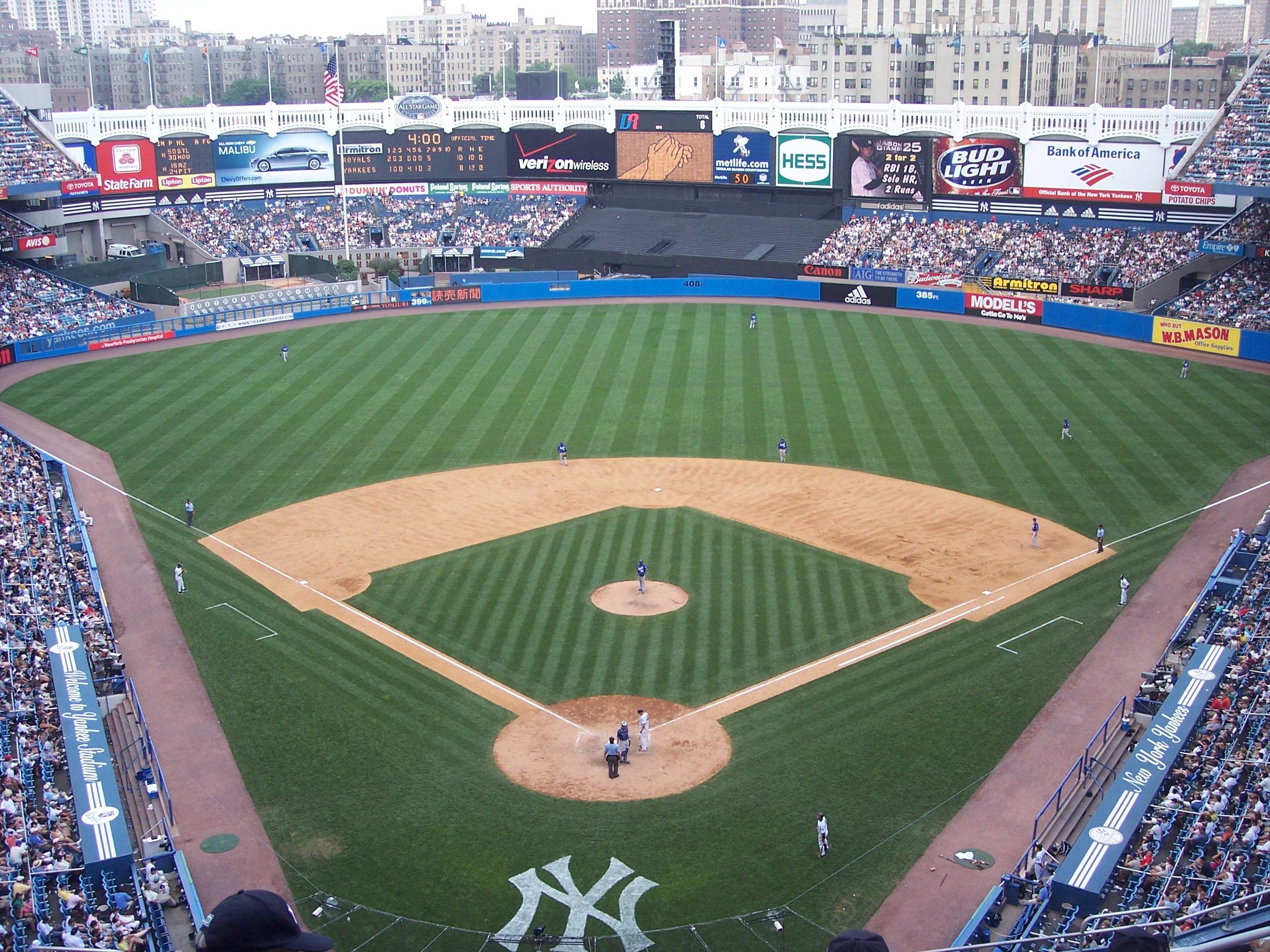 2856x2142 Yankee Stadium | Manuwallhd.com