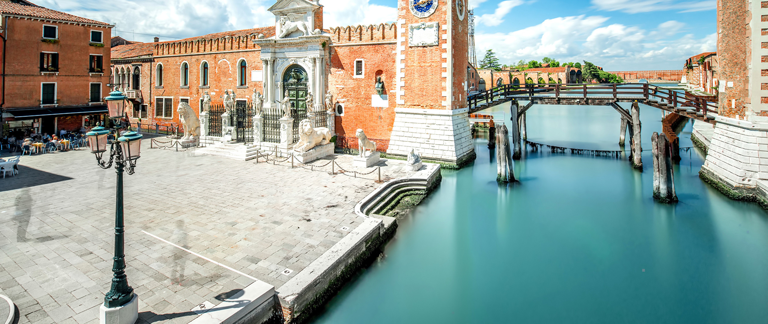 2560x1080 Wallpapers Venice Italy Canal Bridges Street lights Cities Building   Houses