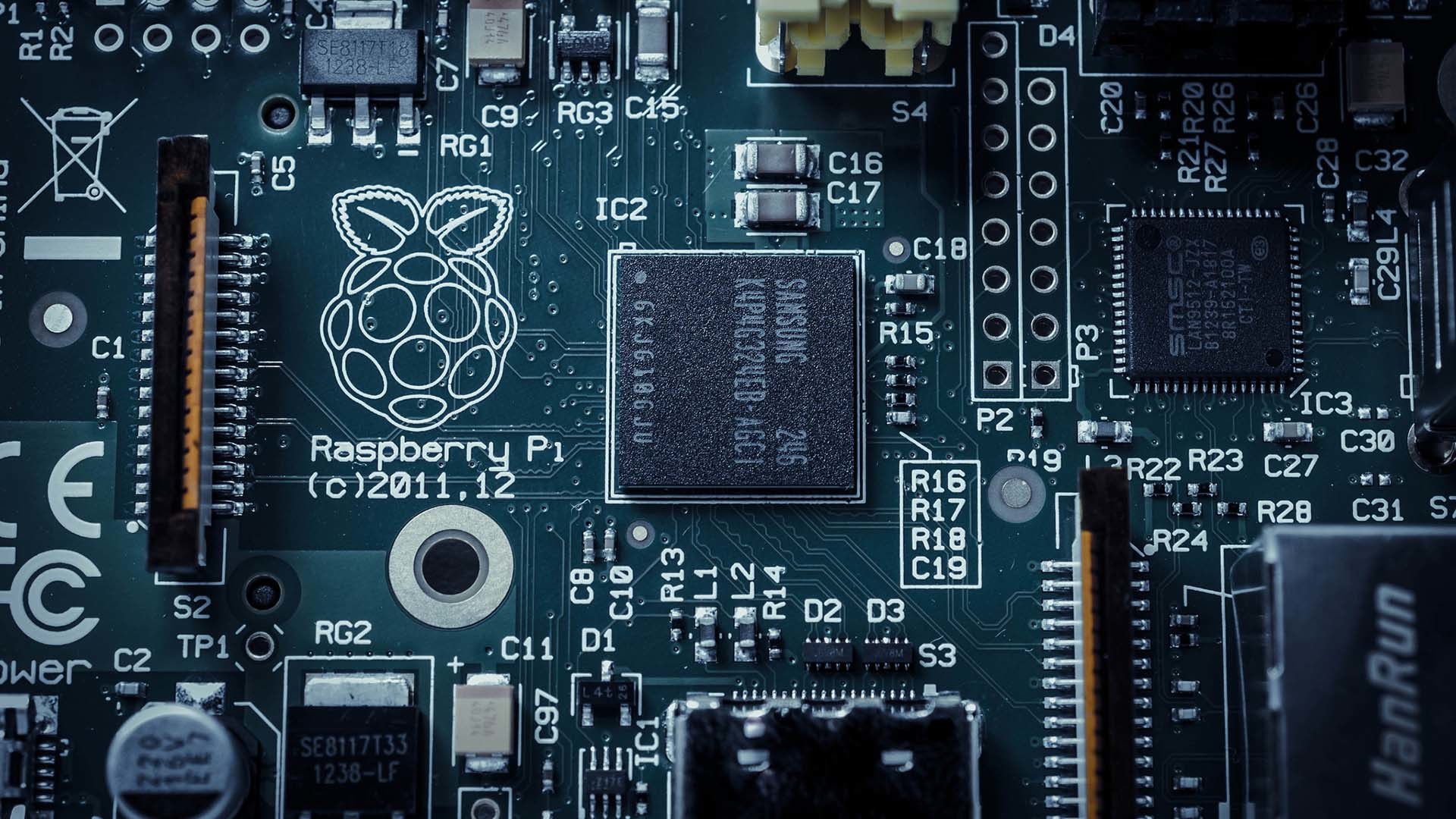 raspberry pi desktop os