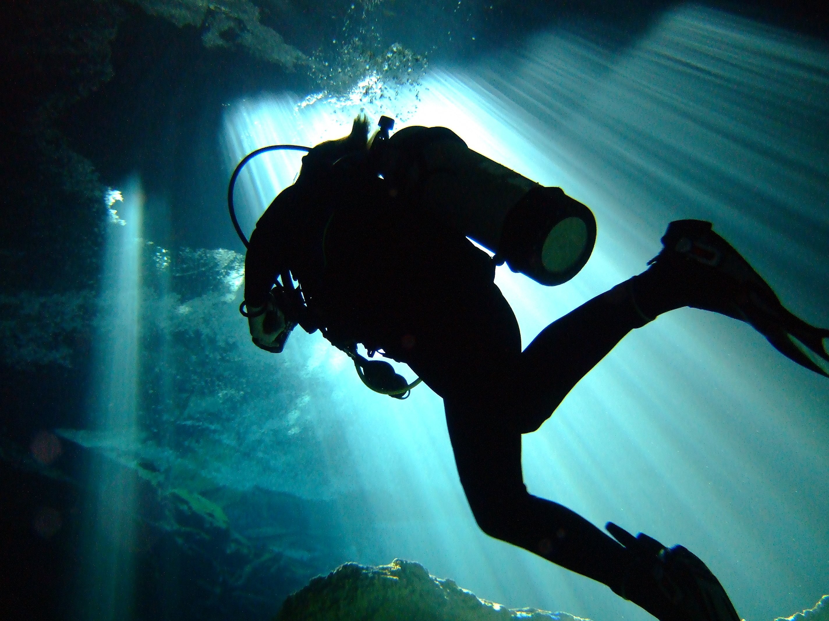 2848x2136 Scuba diving diver ocean sea underwater wallpaper  332452 