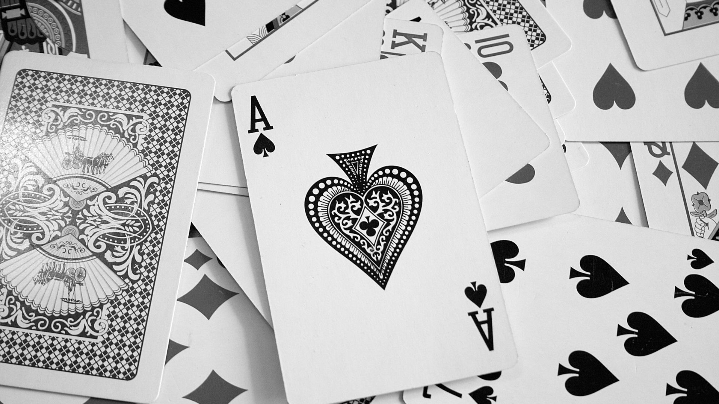 2400x1350 Ace cards karty pik poker wallpaper