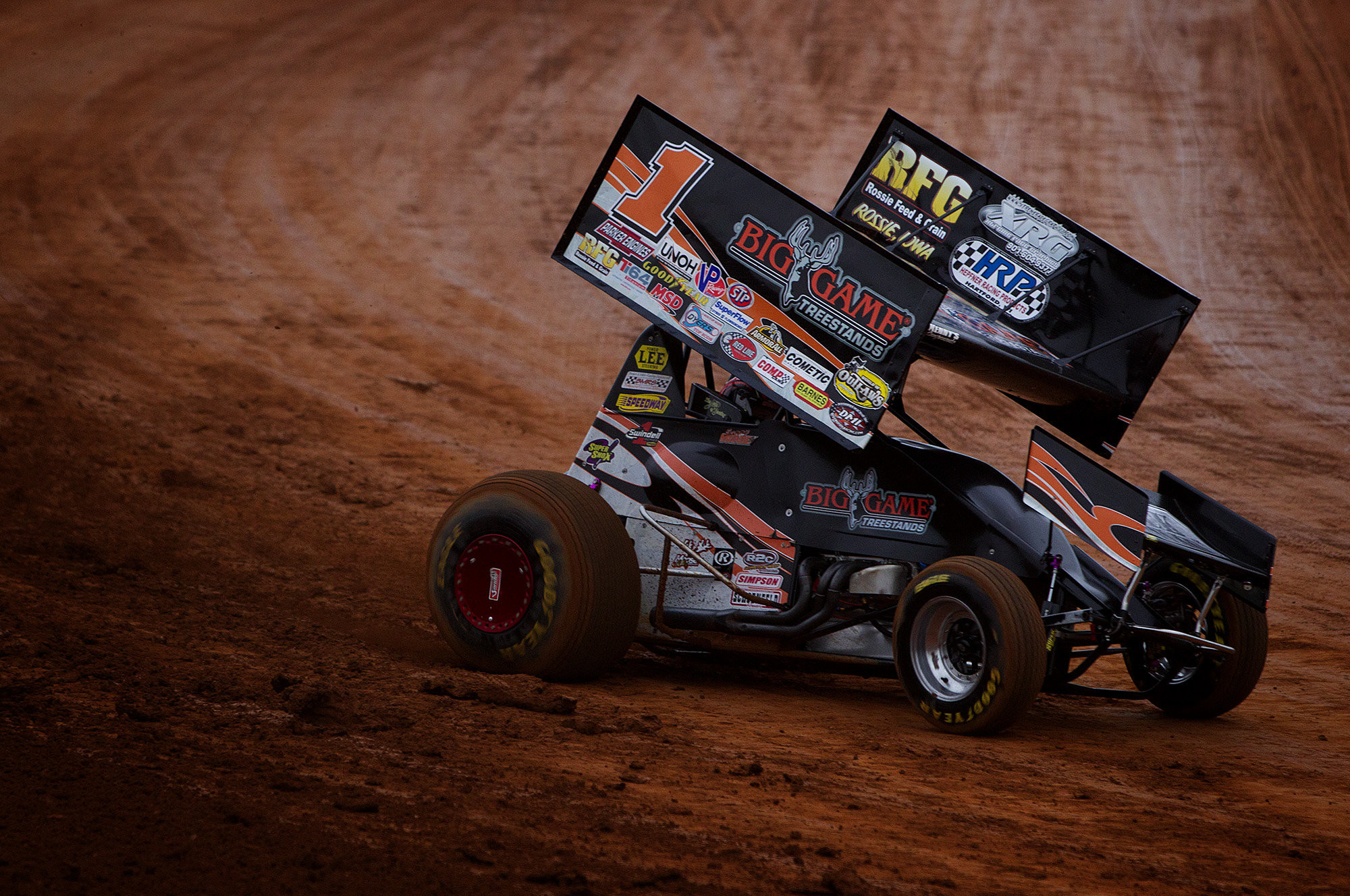 2000x1328 Car racing have helped the locals compete with the World of Outlaws .