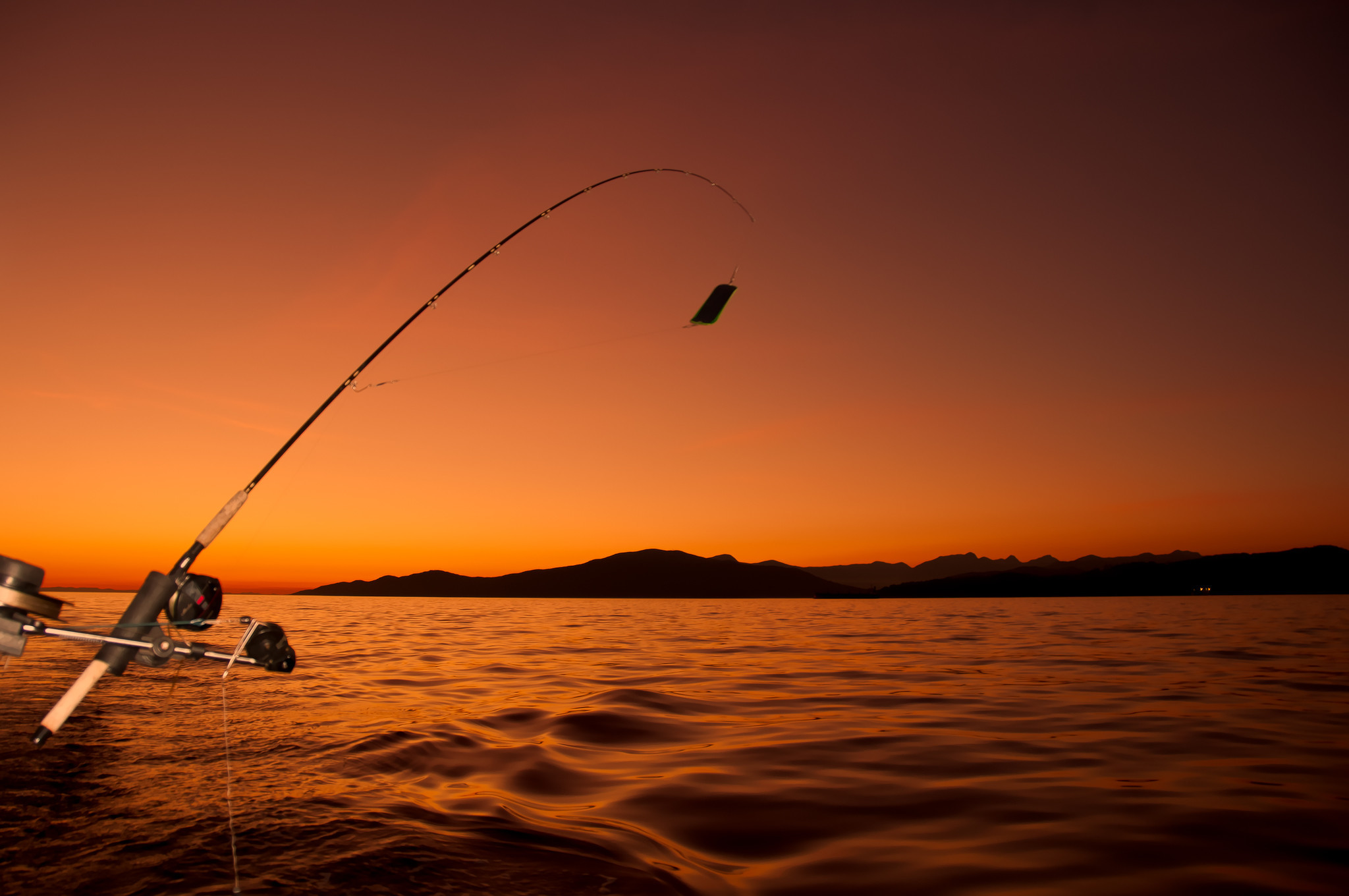 2048x1360 2880x1800 Fly Fishing Wallpaper for Desktop and Mobiles