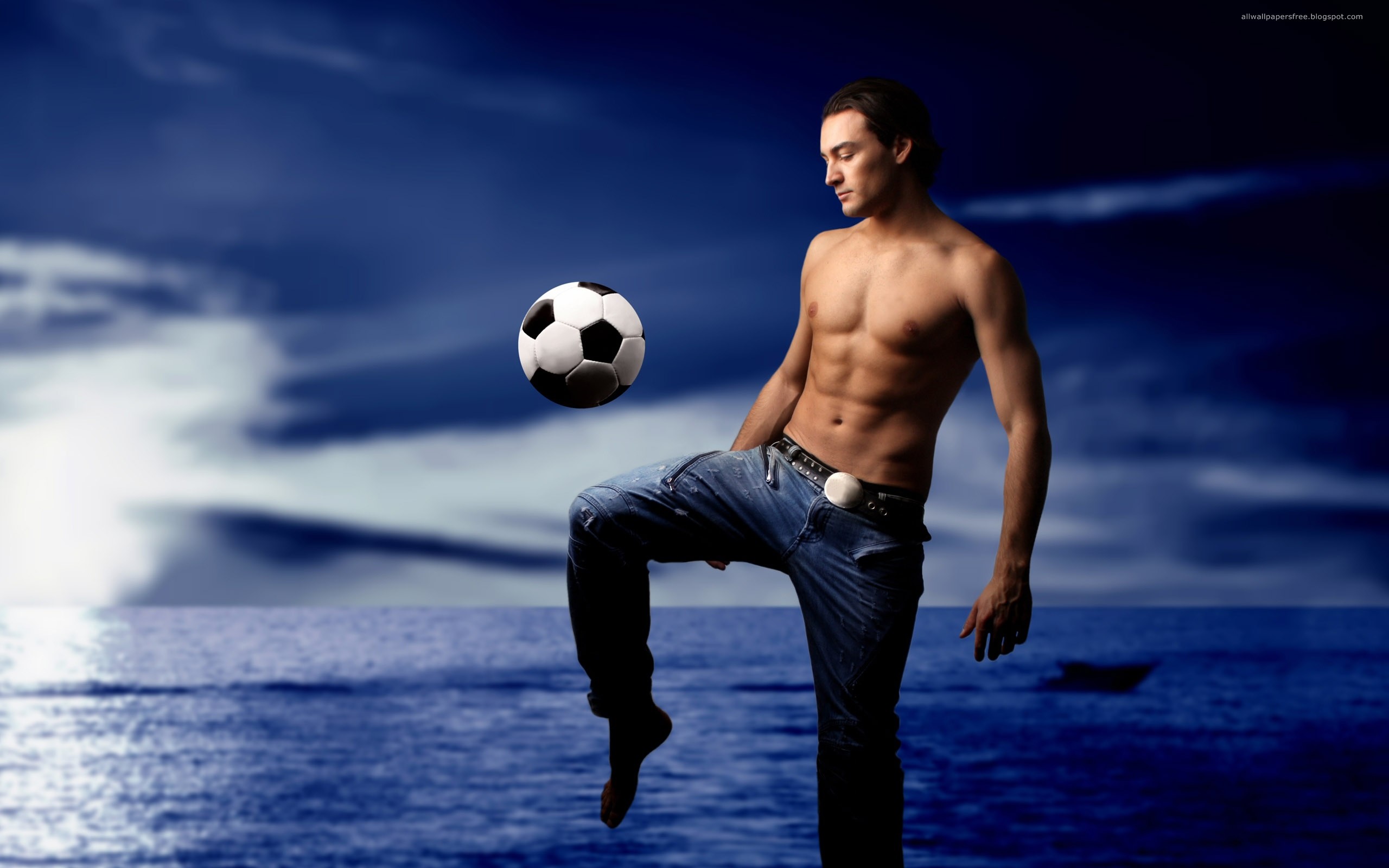 2560x1600 Image Sexy football player wallpapers and stock photos 