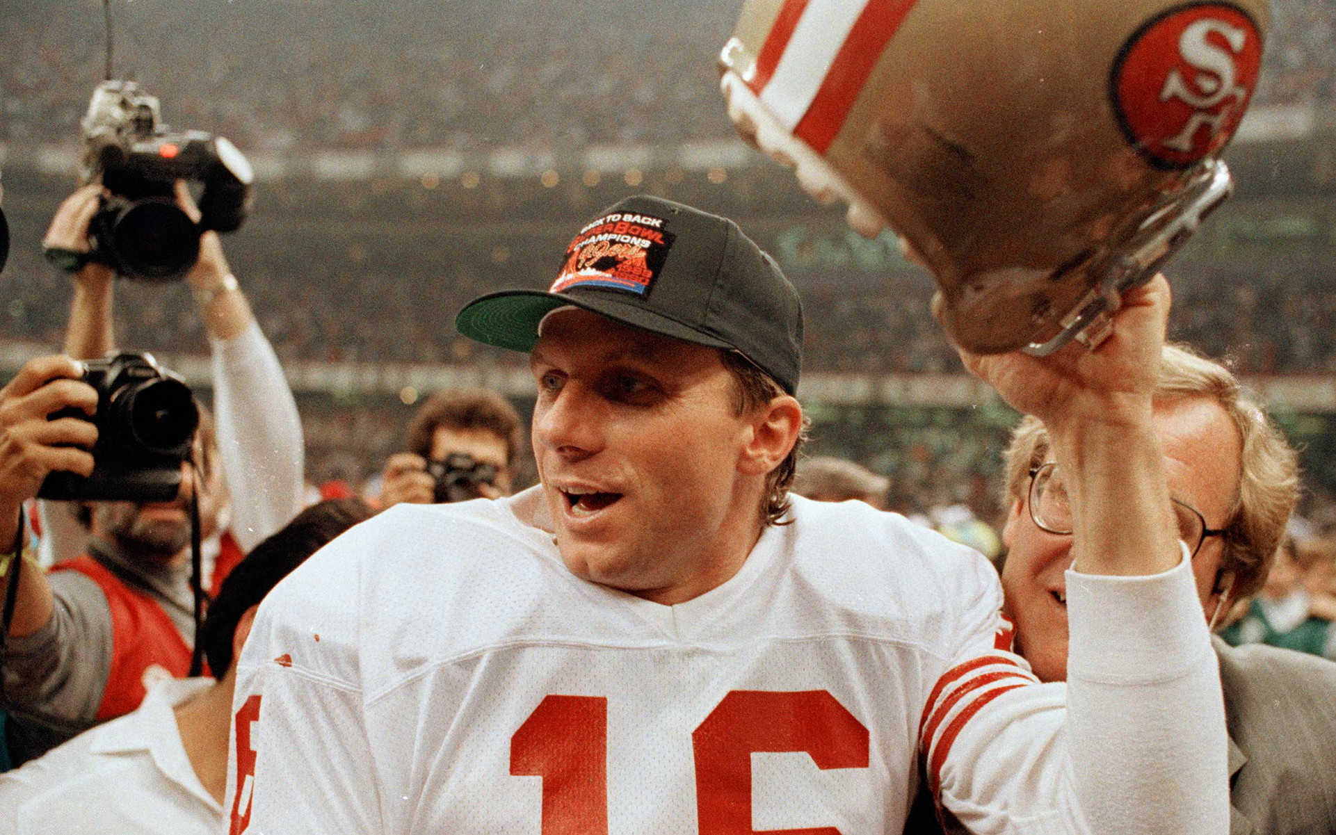 1921x1201 NFL Hall of Famer Joe Montana Invests in Cannabis Media Outlet | Leafly