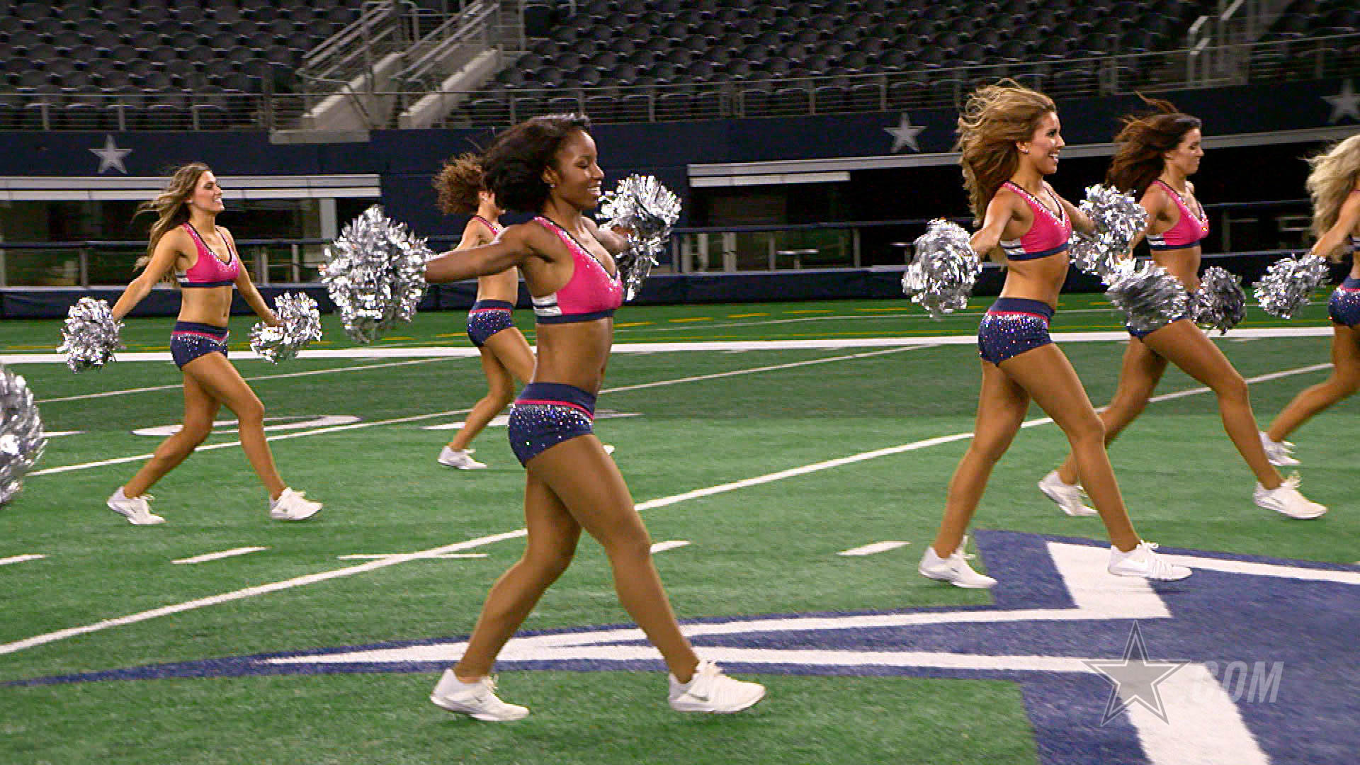 Wallpapers Sports - Leisures > Wallpapers American Football Dallas Cowboys  Cheerleaders by djsilver - Hebus.com