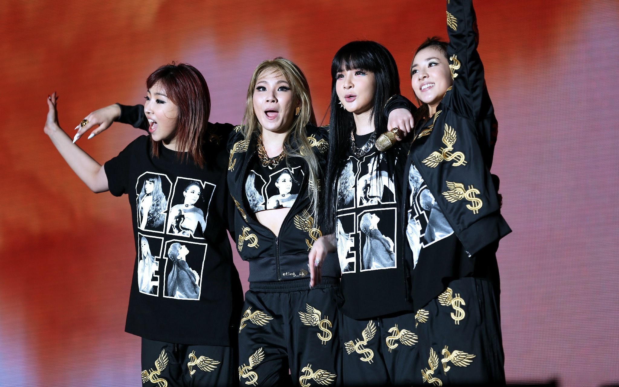 2048x1280  [PHOTOS] 140322 2NE1 at “All Or Nothing” Concert in Hong Kong (HQ)