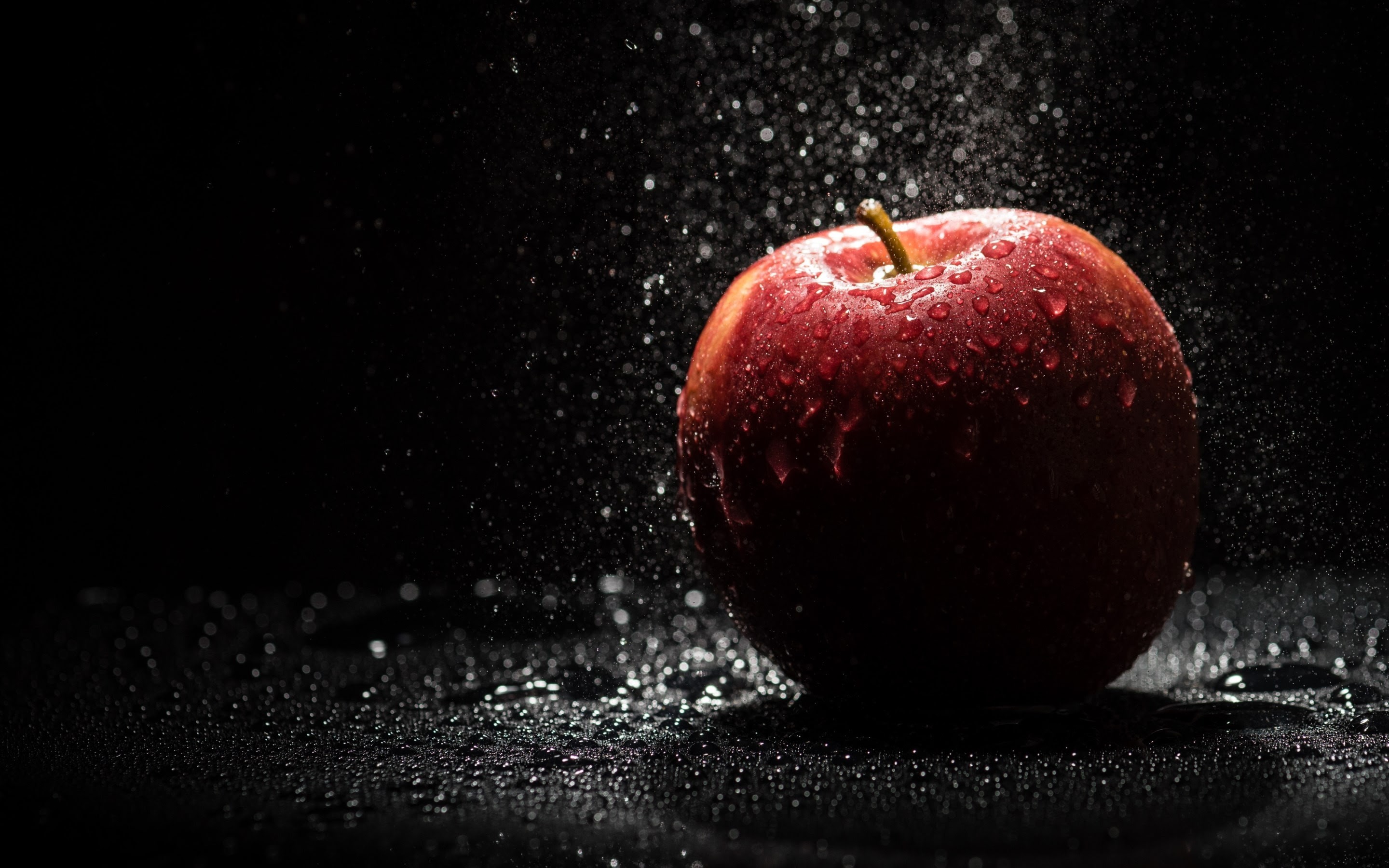 2880x1800 4K HD Wallpaper: The Apple, Red Apple Â· Tasty Natural Appleð in this  Photography