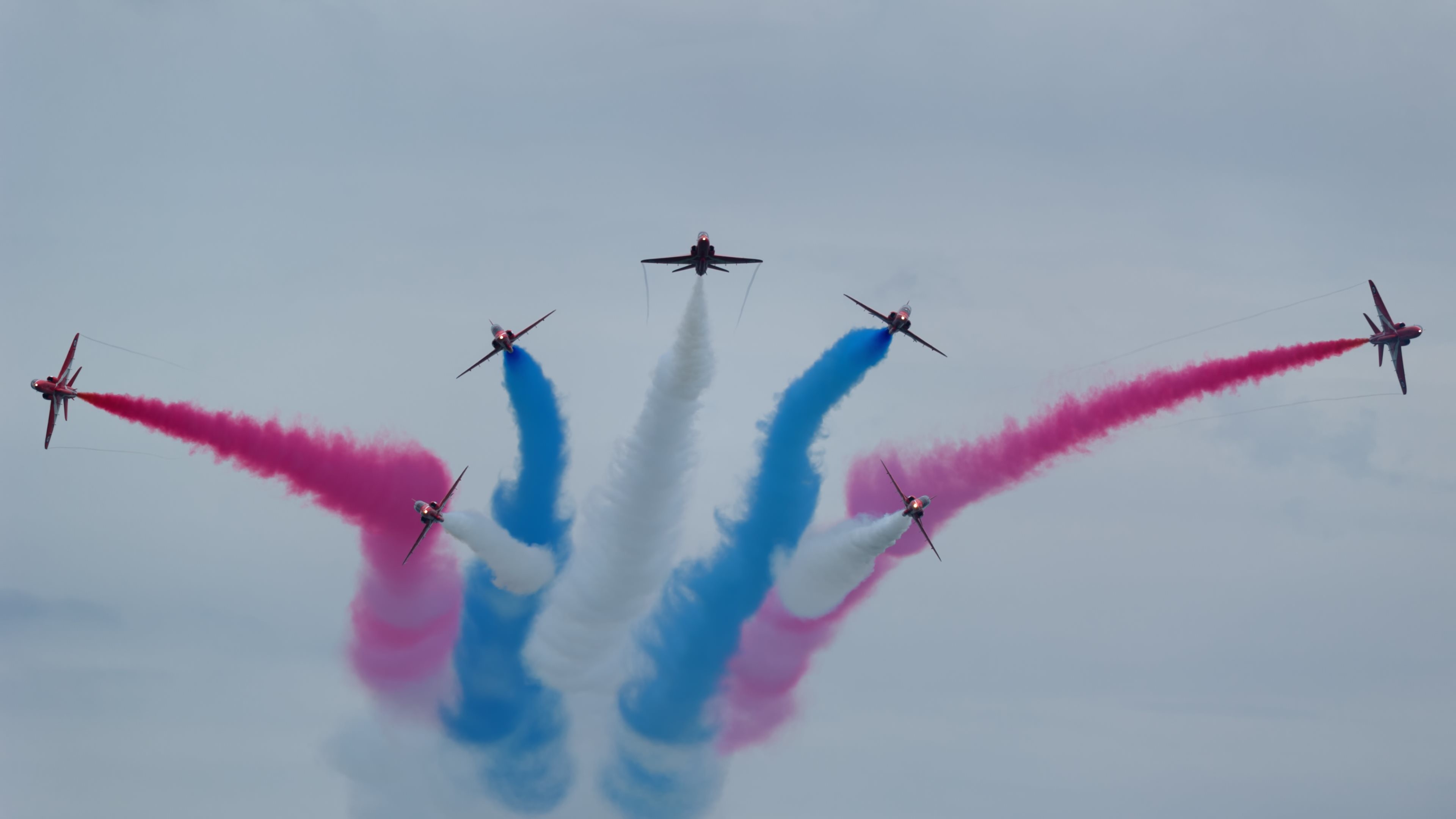 3840x2160 Red Arrows Royal AirForce
