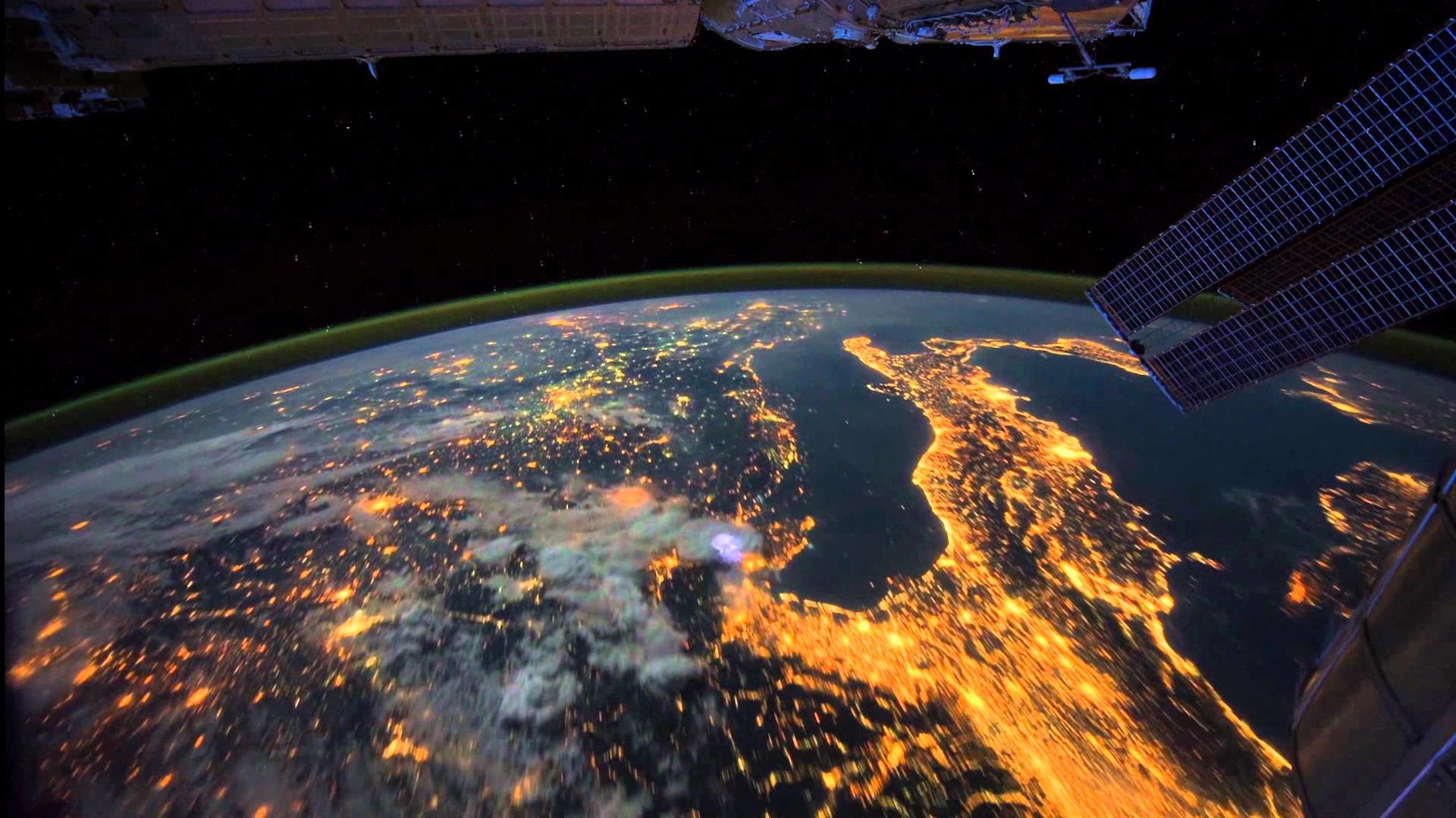1920x1080 All Alone in the Night - Time-lapse footage of the Earth as seen from the  ISS - YouTube