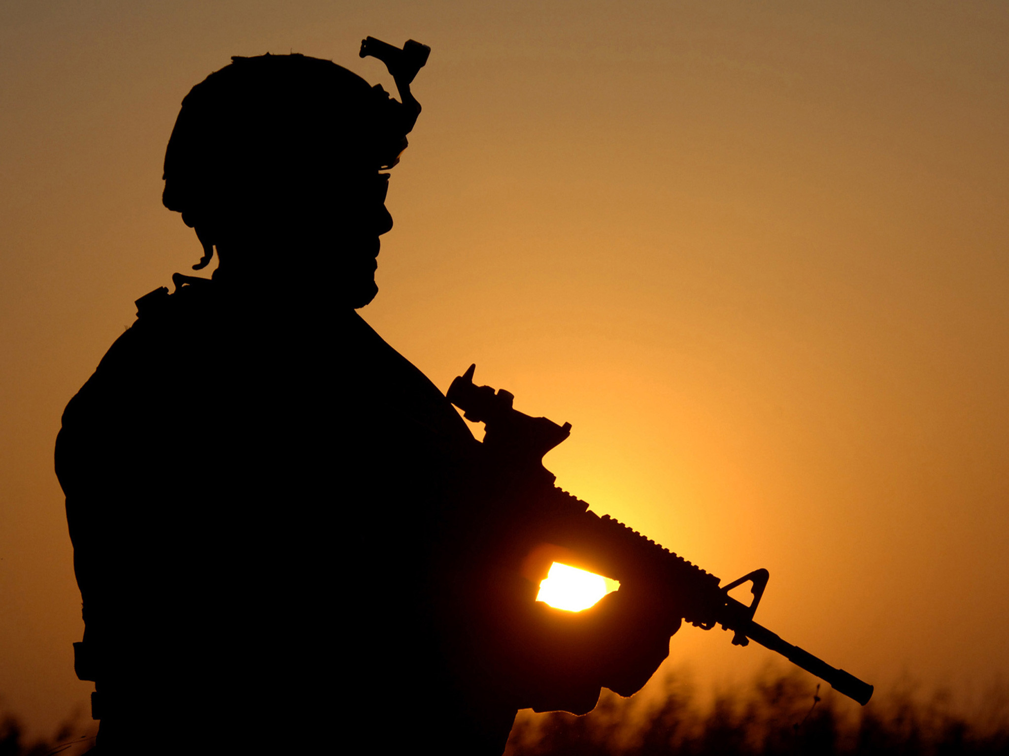 2048x1536 Free American Soldier At Sunset, computer desktop wallpapers, pictures,  images