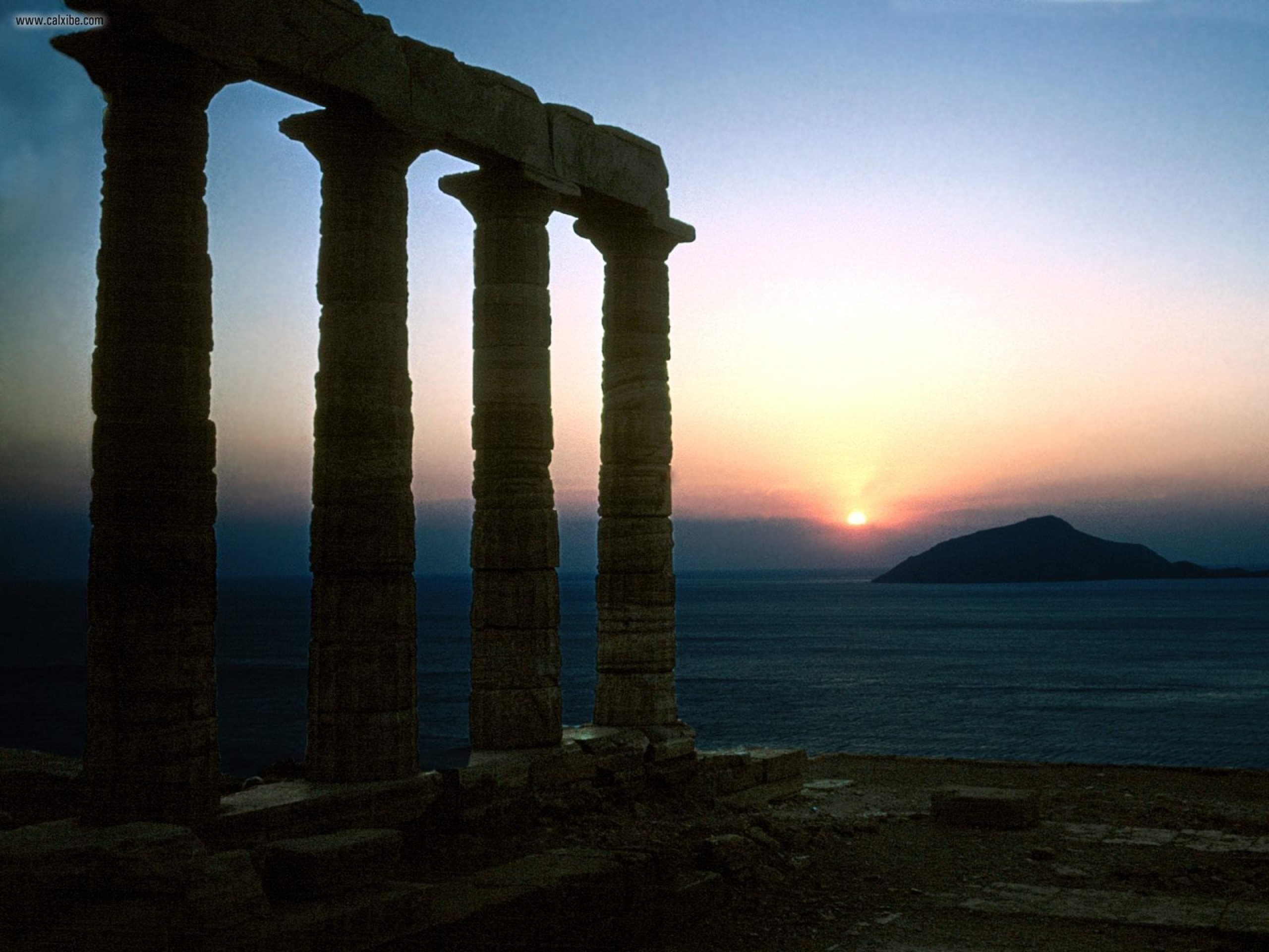 2560x1920 sunset ruins seas hills greece roman empire palace sounion cape 1600x1200  wallpaper Art HD Wallpaper