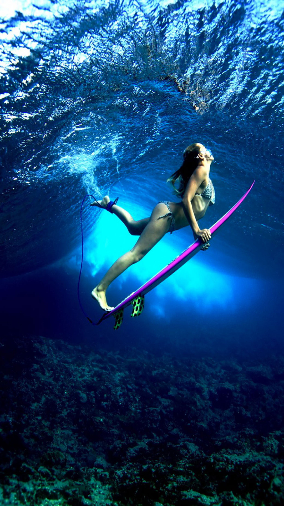 1080x1920 Bikini Hot girl swim under water iphone 4s wallpapers