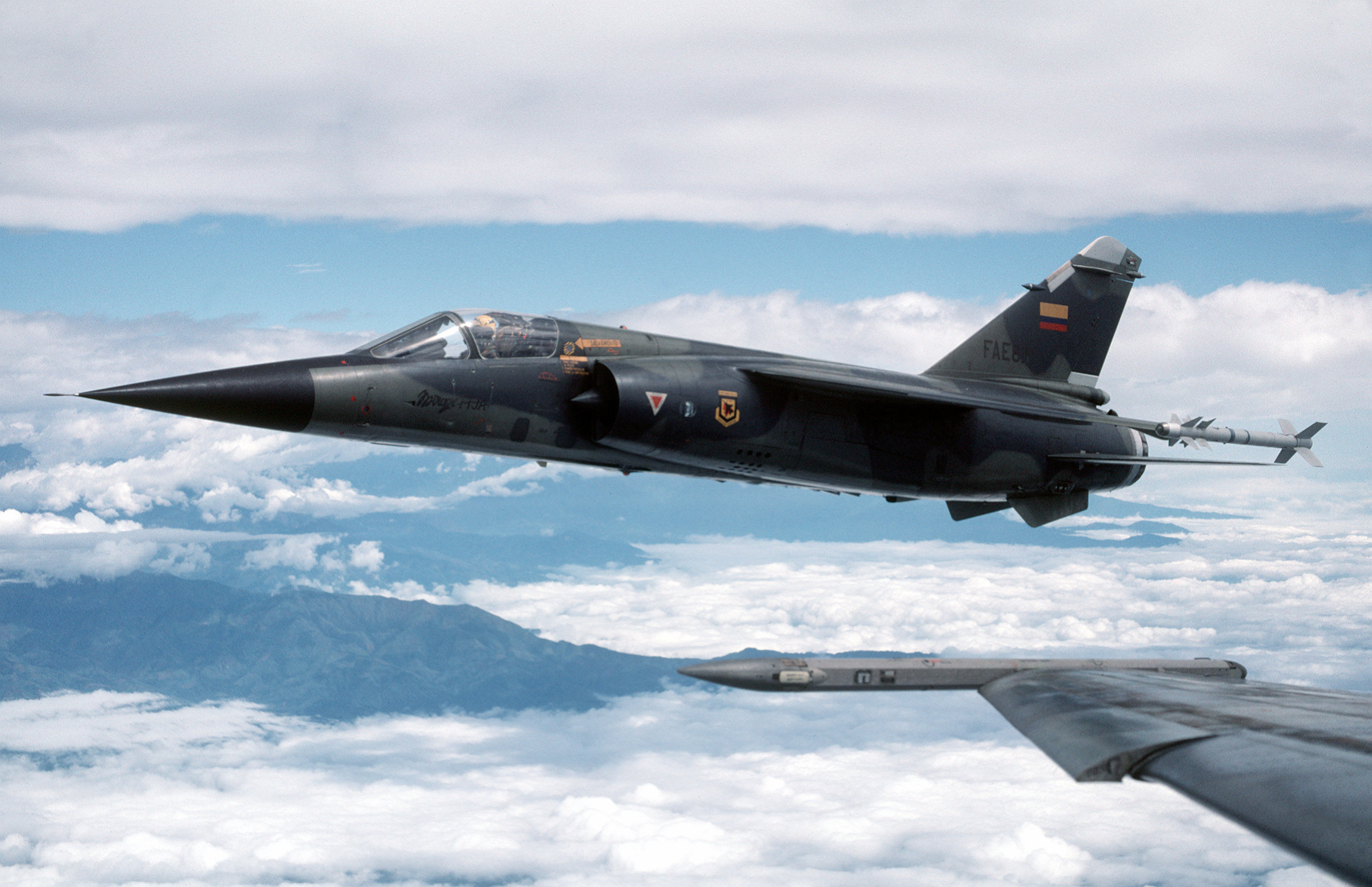 2800x1810 File:Ecuadorian Air Force Dassault Mirage F1E.jpg