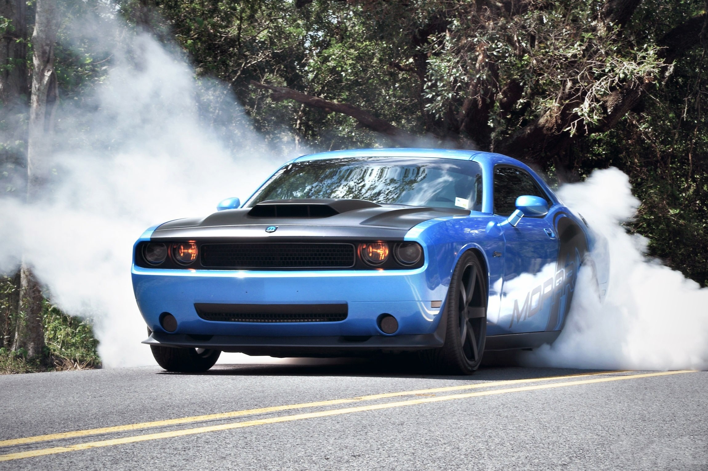 2300x1533 dodge challenger burnout smoke muscle-cars wallpaper