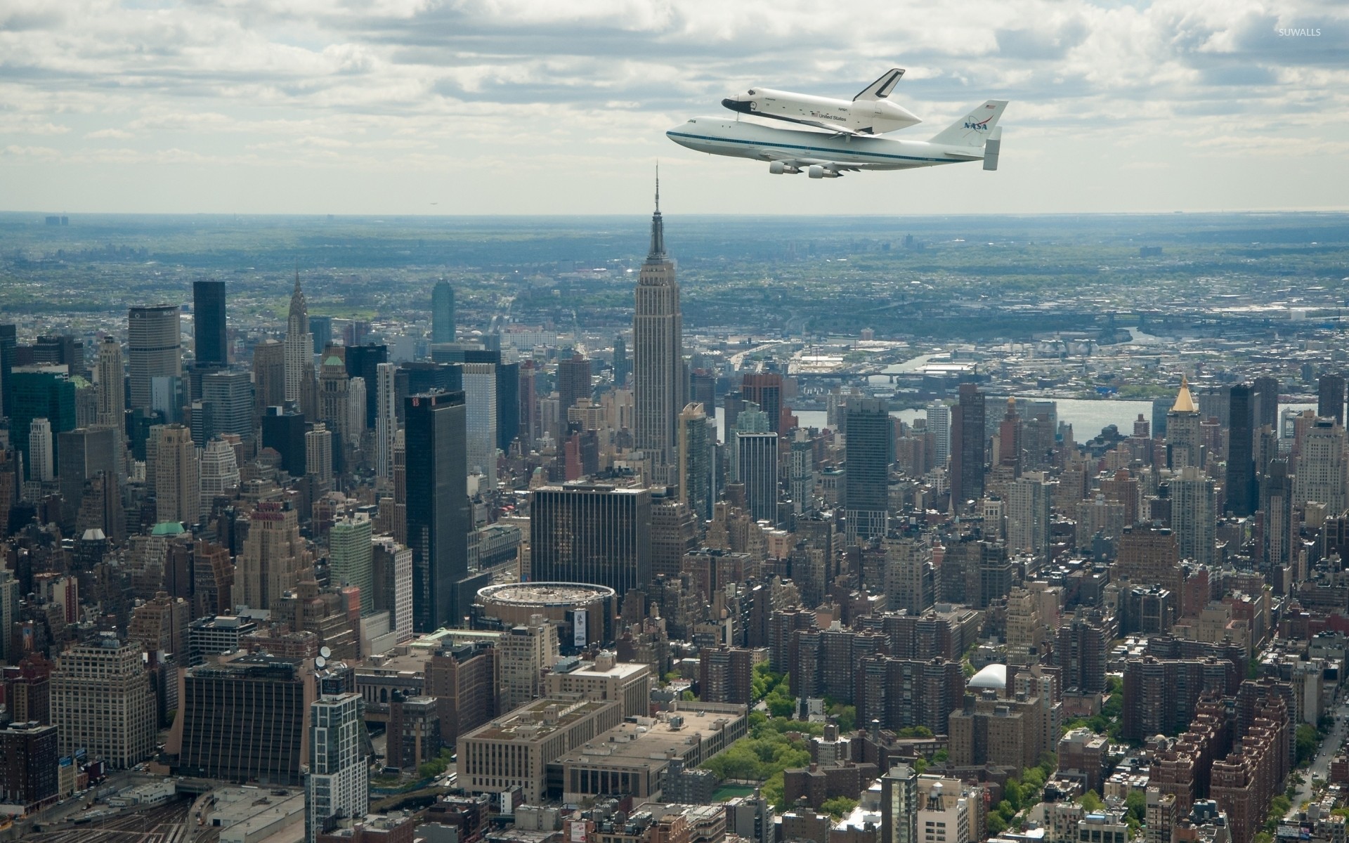 1920x1200 Shuttle Enterprise flying over New York City wallpaper  jpg