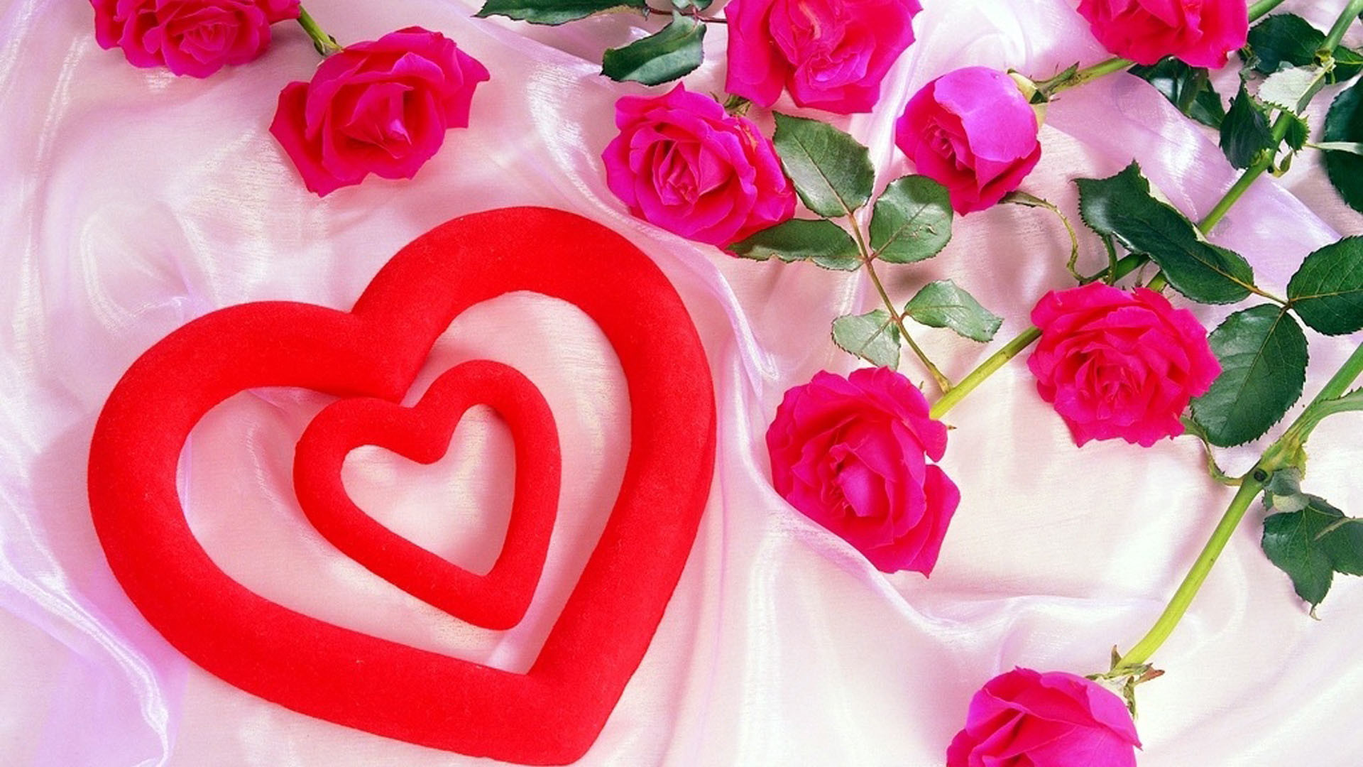 1920x1080 Red-heart-with-pink-roses-wallpaper