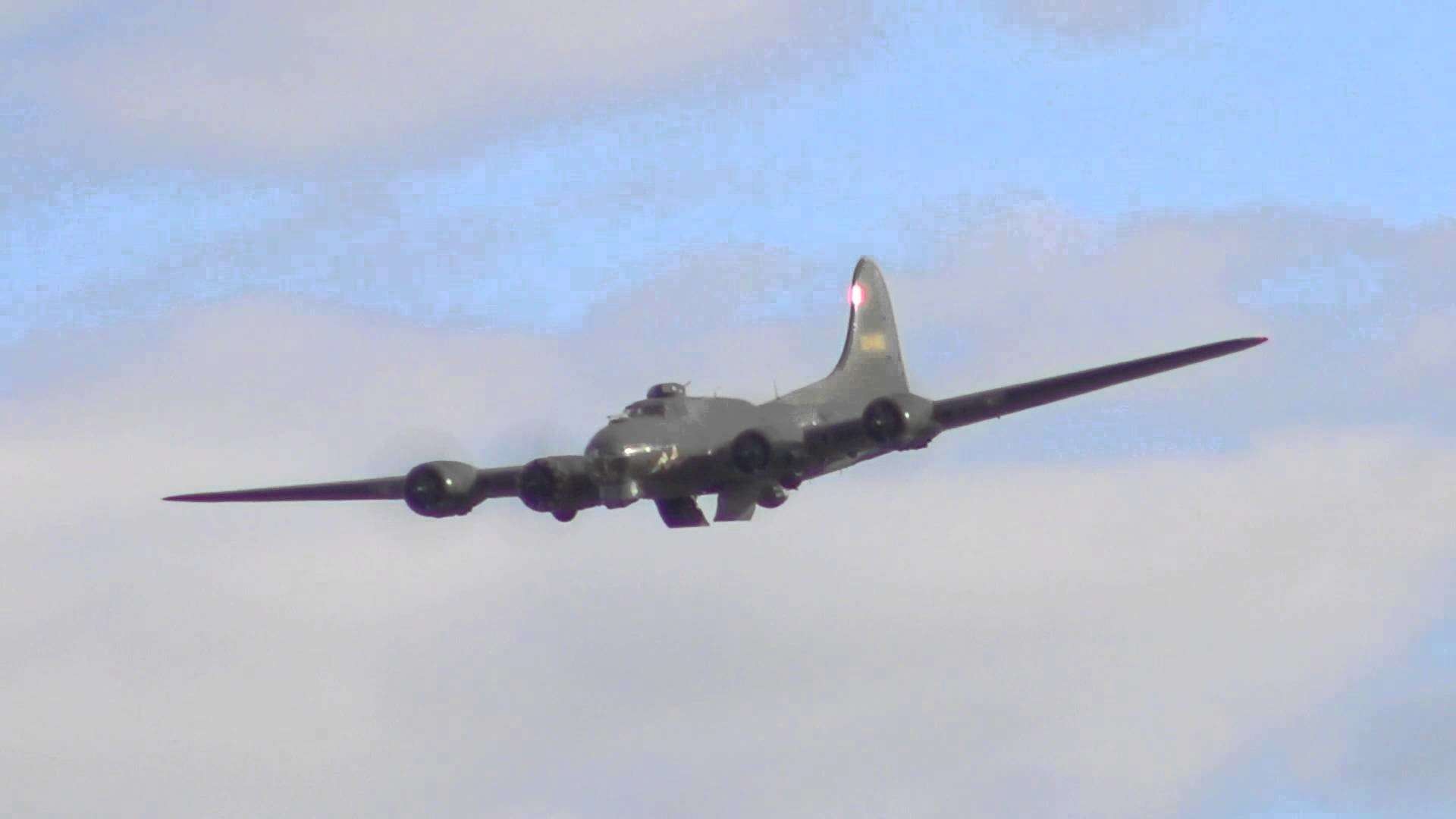 1920x1080 Boeing B-17 Flying Fortress, 'Sally B' - Duxford Battle of Britain 75  Airshow 2015