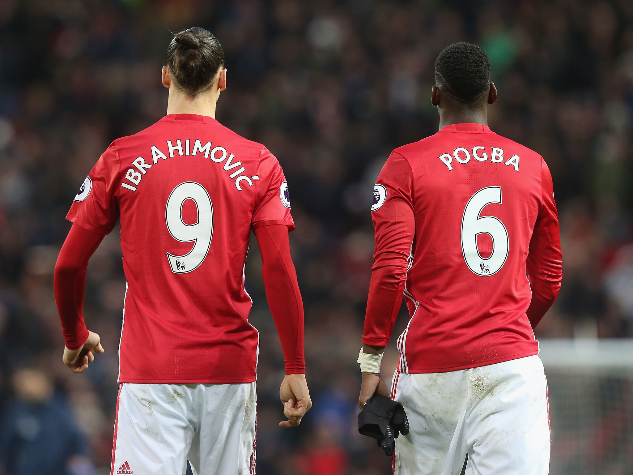2048x1536 Manchester United: Zlatan Ibrahimovic jokingly refuses to hand Paul Pogba  man-of-the