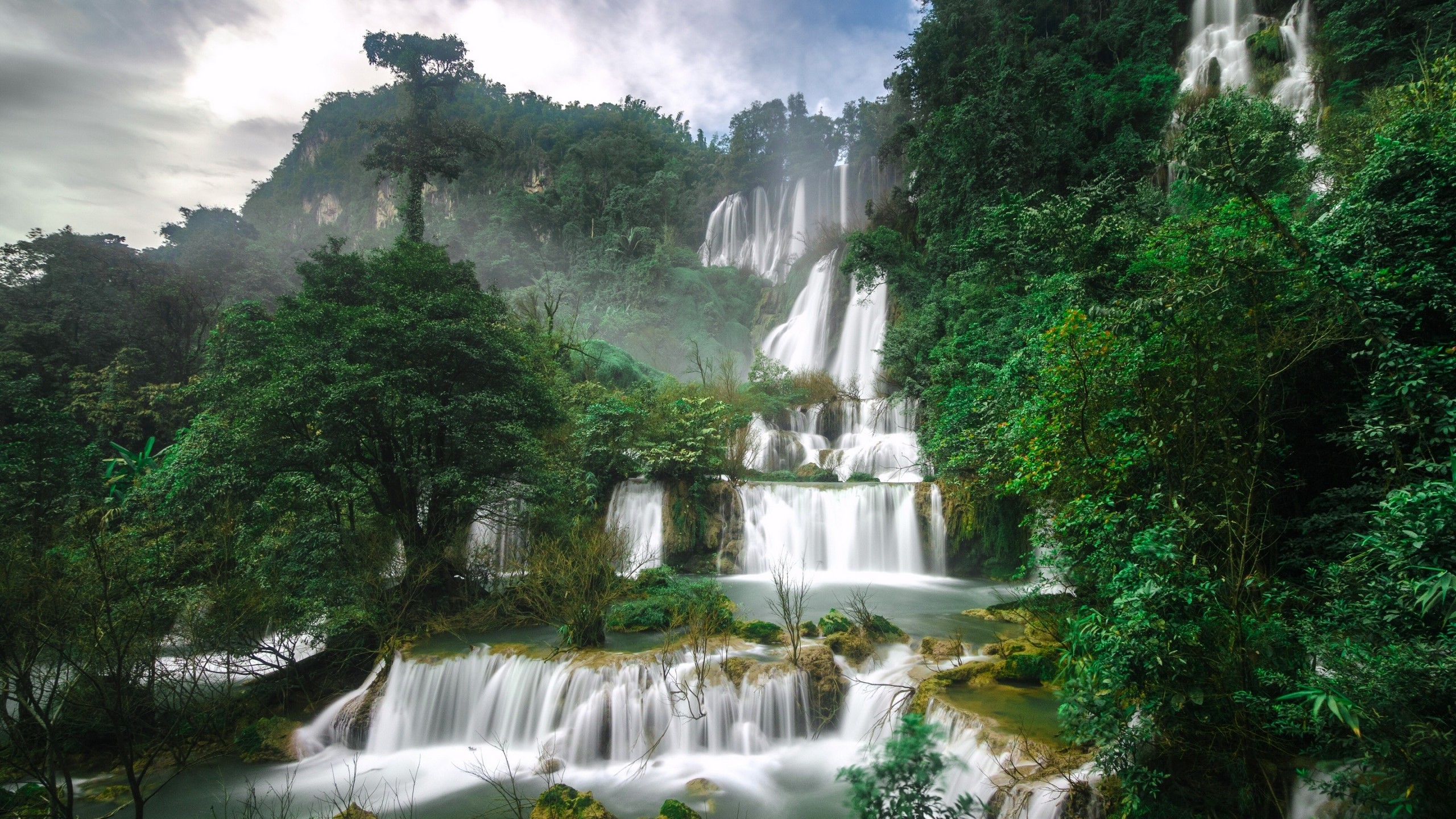 2560x1440  Wallpaper waterfall, tee lo su, thailand, cascade