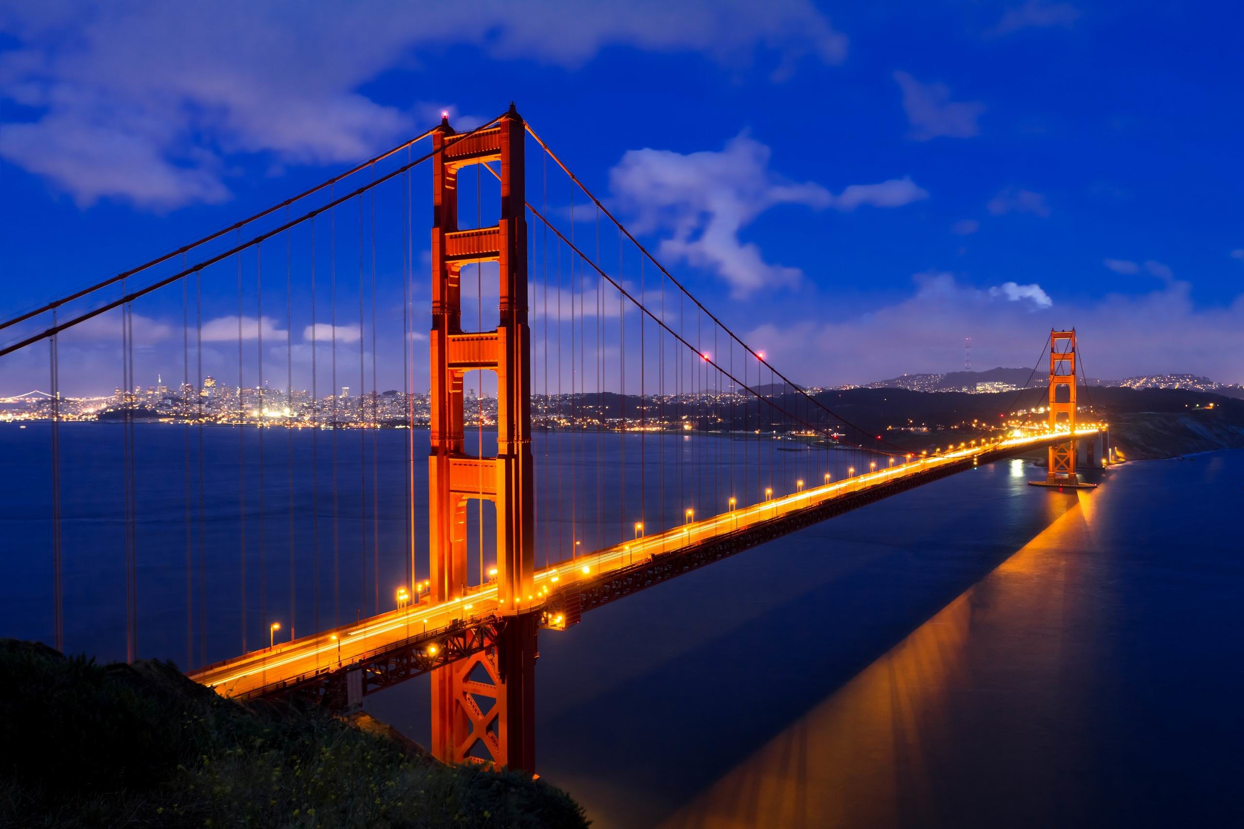 2560x1706 Golden Gate Bridge Night Wallpaper High Definition