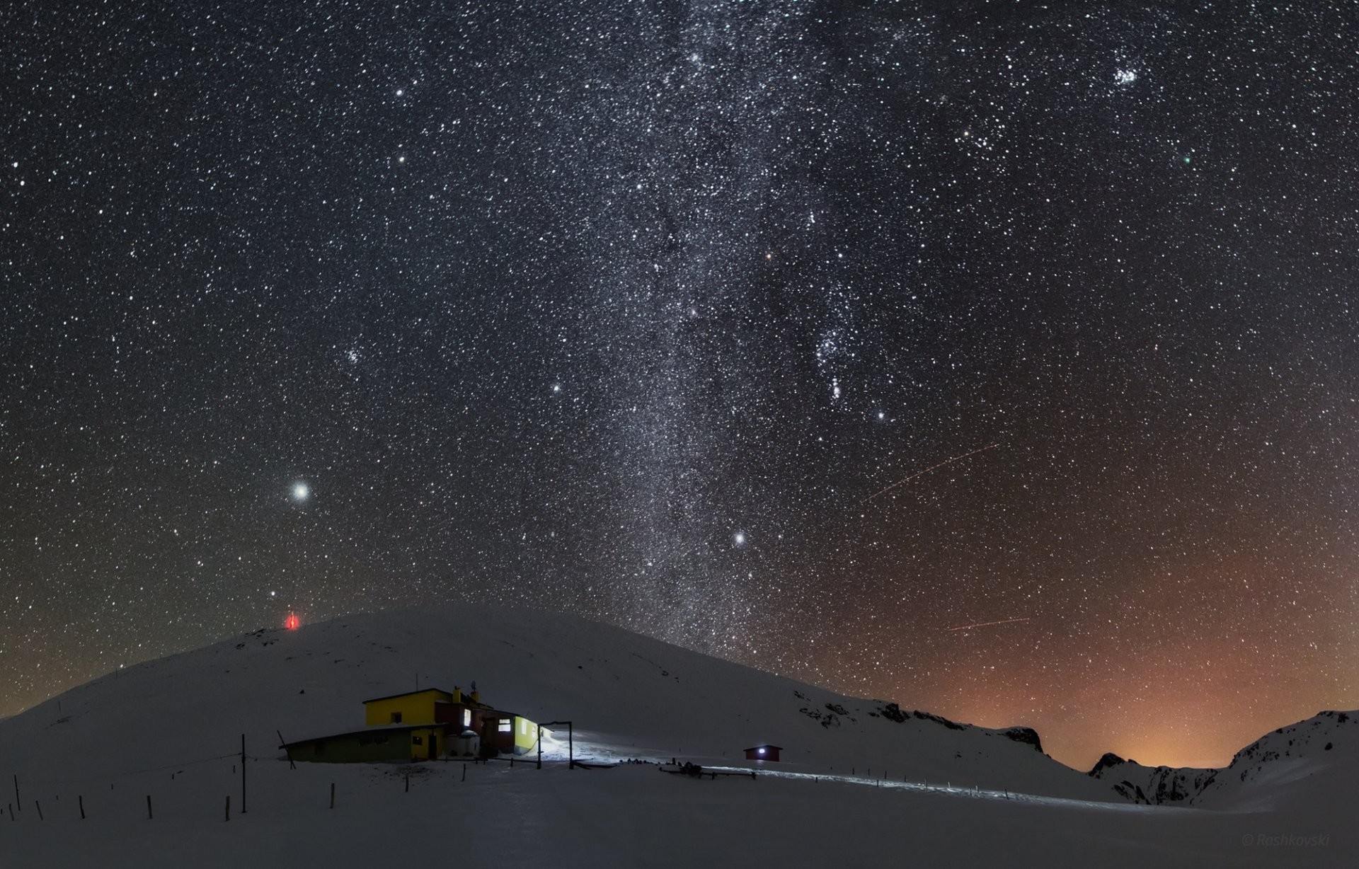 1920x1228 winter snow mountain weather station night sky star