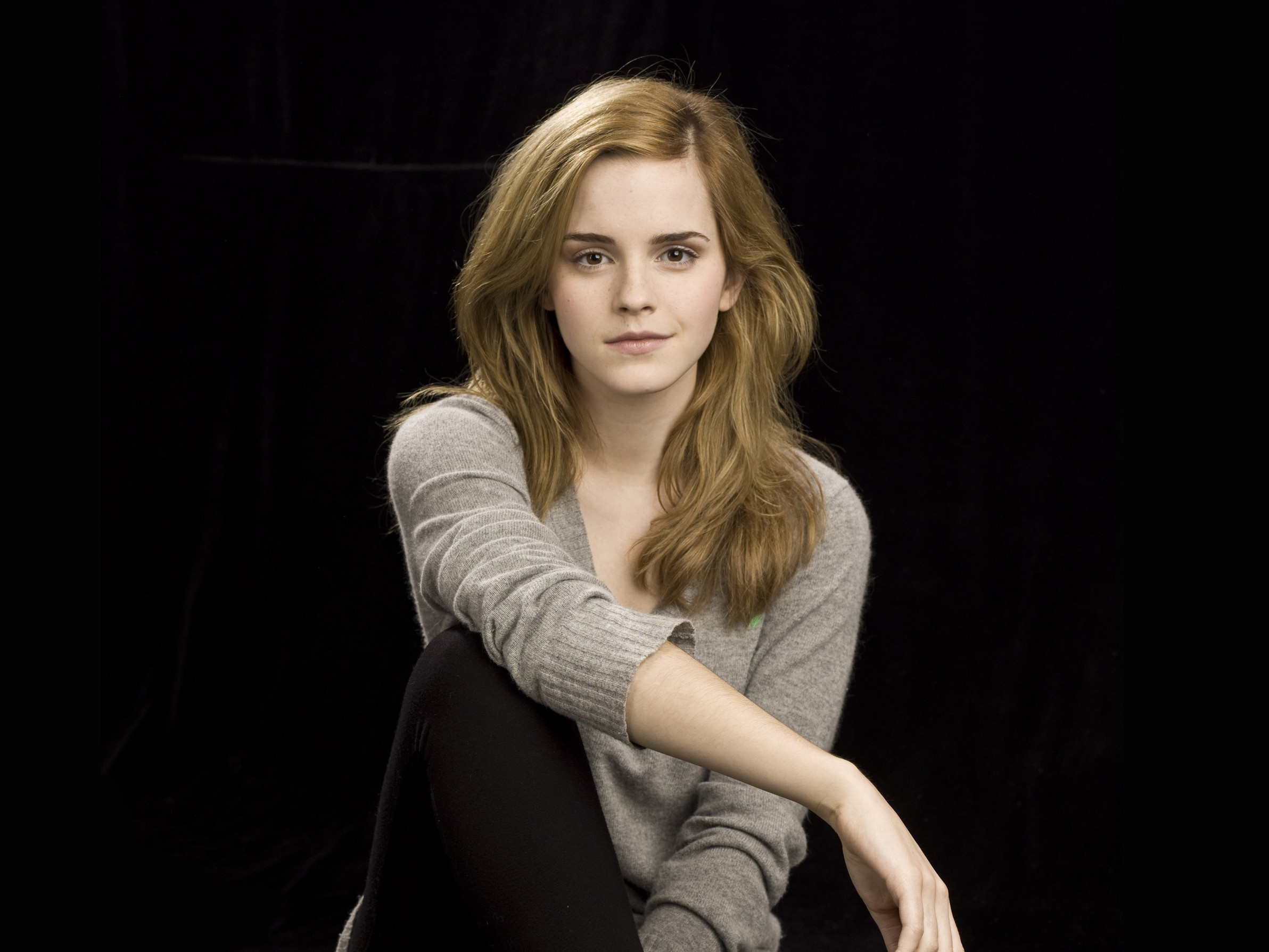 2384x1788 BerÃ¼hmtheiten Emma Watson Â· HD Wallpaper | Hintergrund ID:80030
