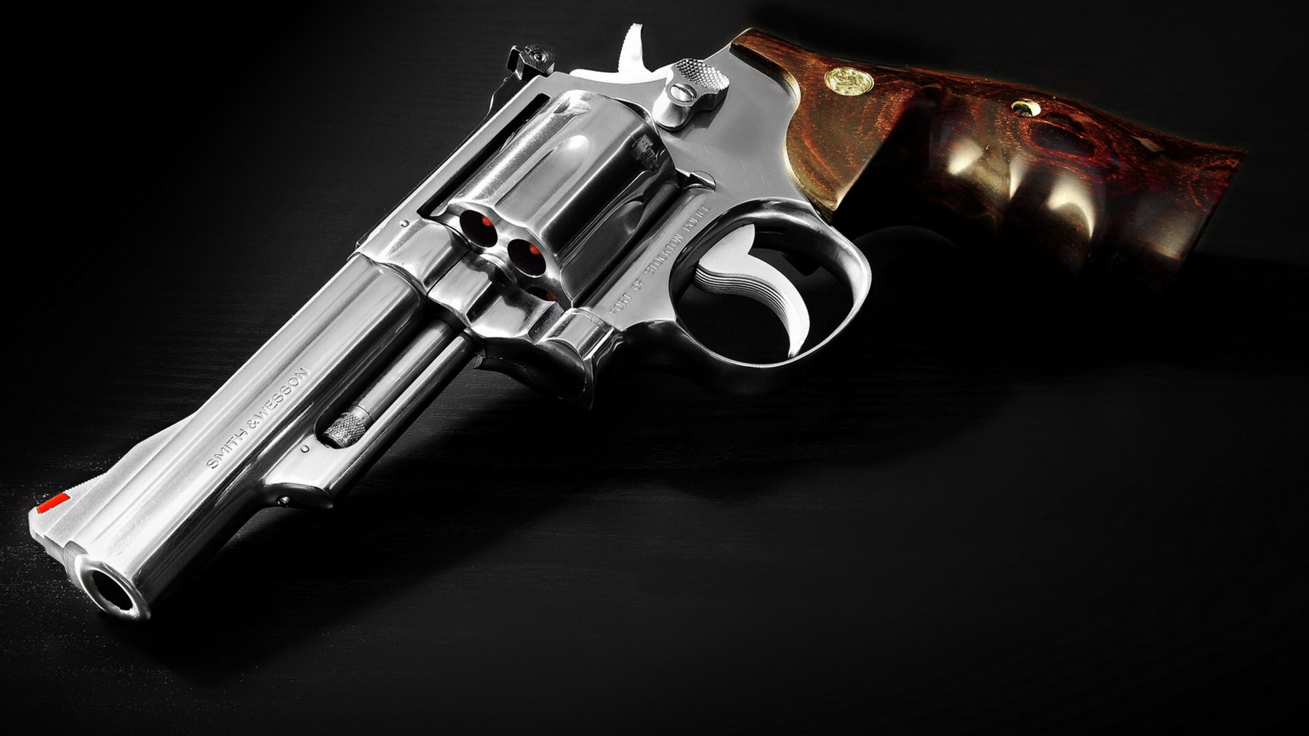 2560x1440 Revolver Ocelot Wallpaper