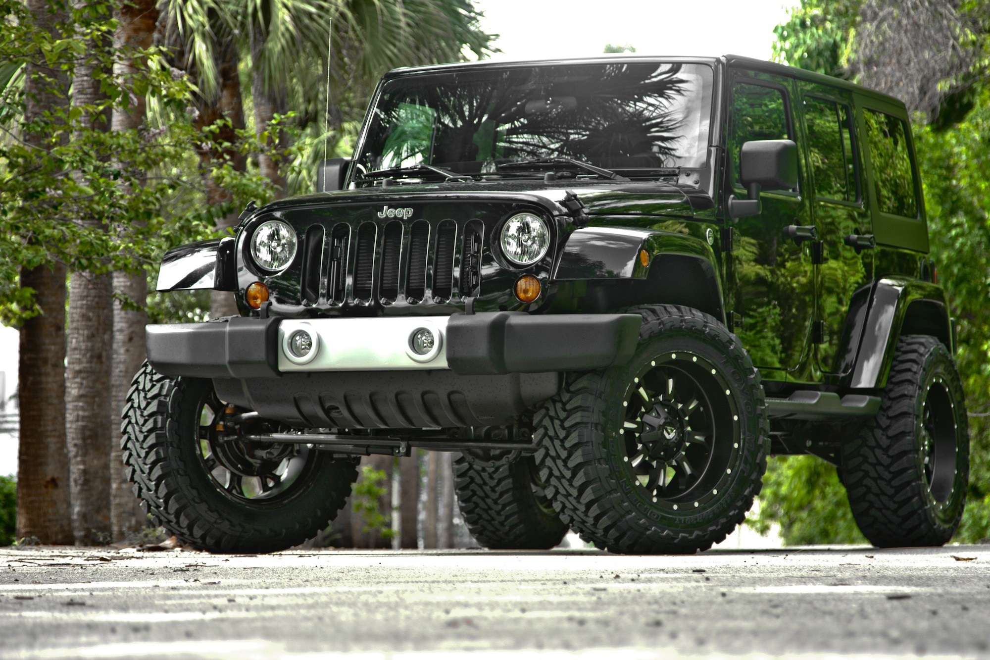 2000x1333 Jeep Wrangler Black 2013 HD Wallpaper