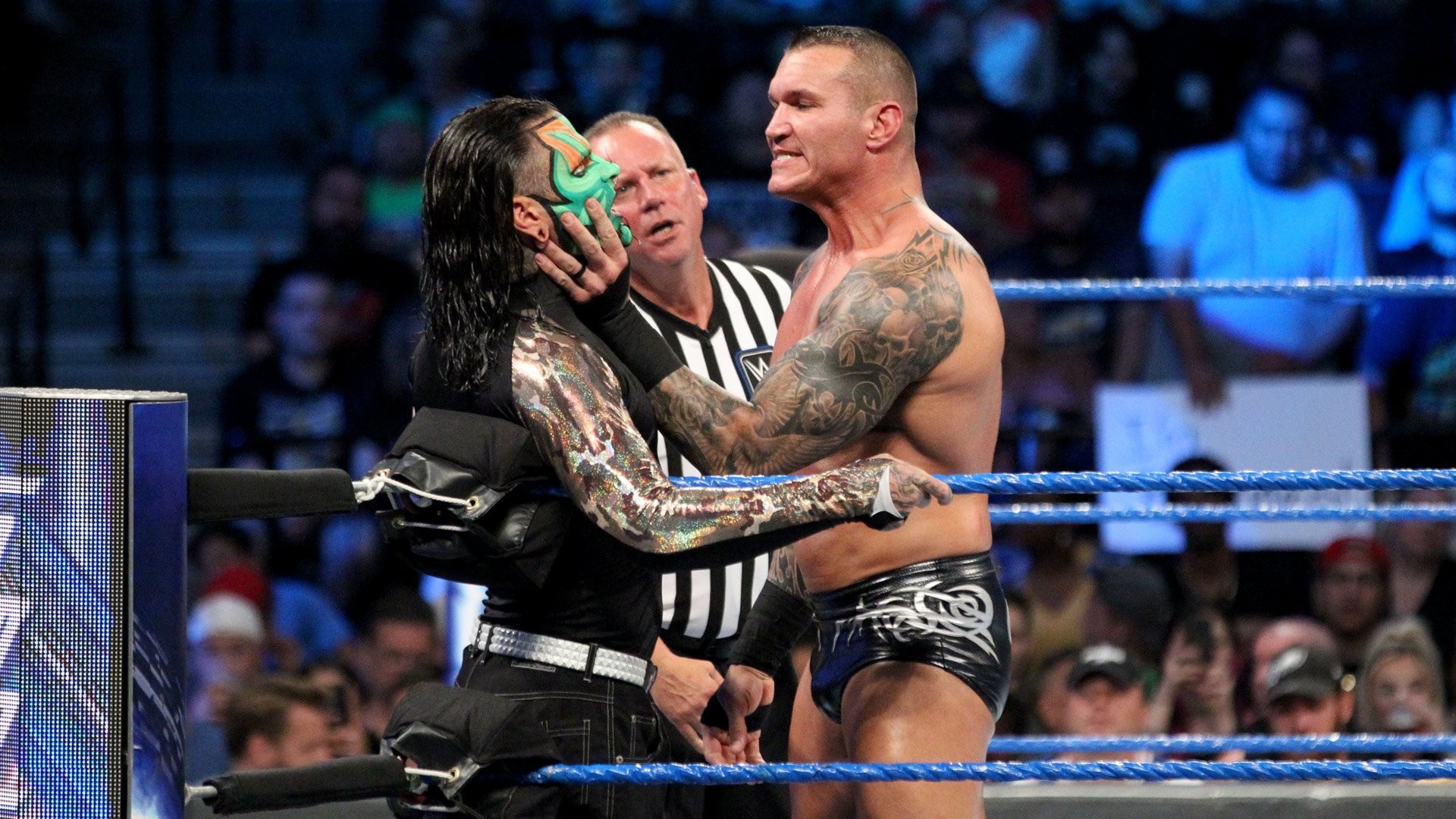 1920x1080 Jeff Hardy and Randy Orton fought to a chaotic no-contest