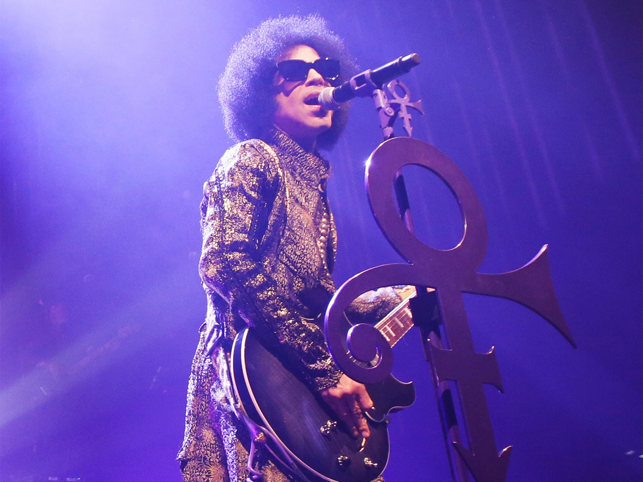 2048x1536 Prince found dead at his Paisley Park recording studio complex, aged 57 |  The Independent
