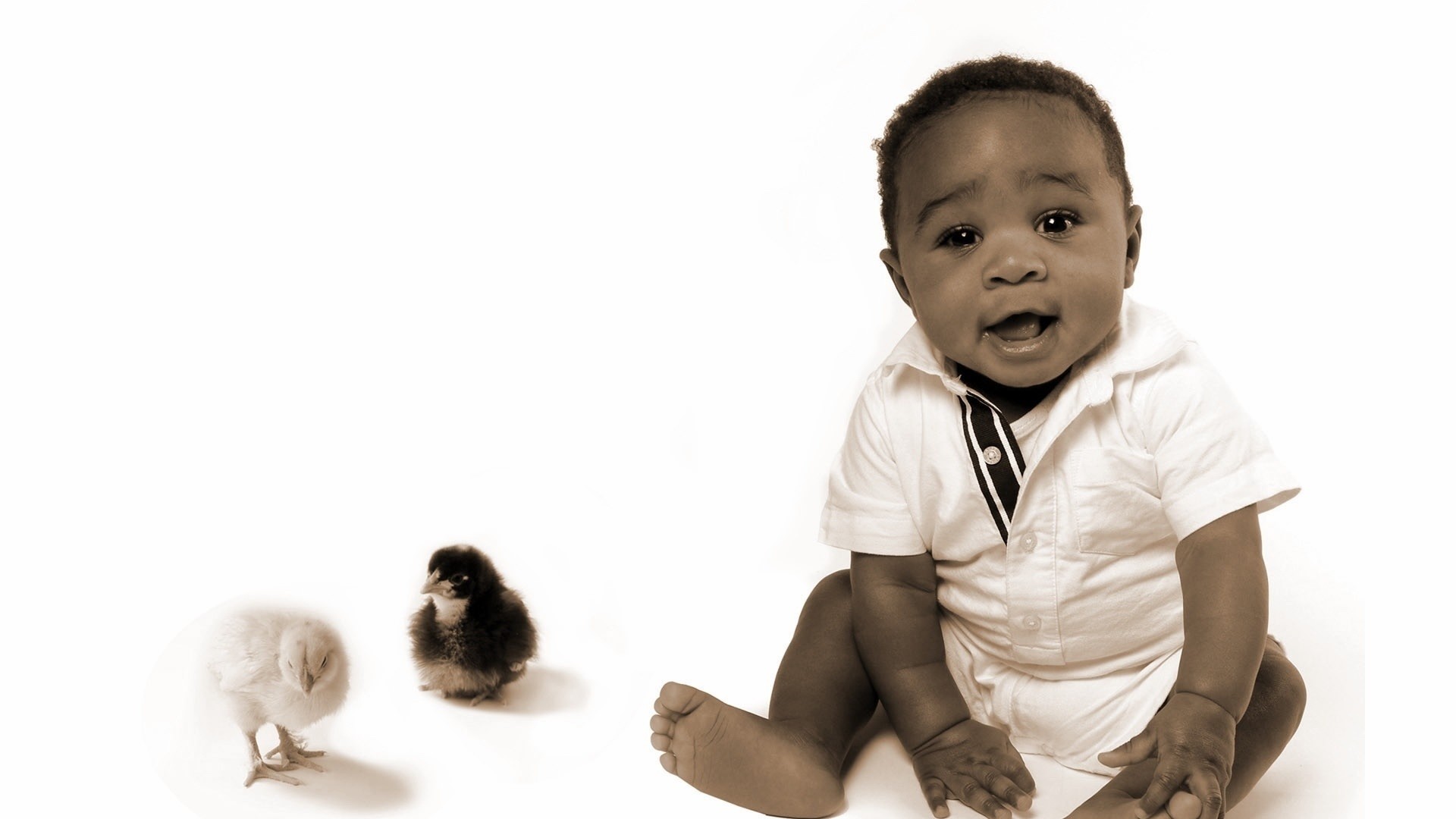 1920x1080  Wallpaper baby, child, chicks, black white, surprise