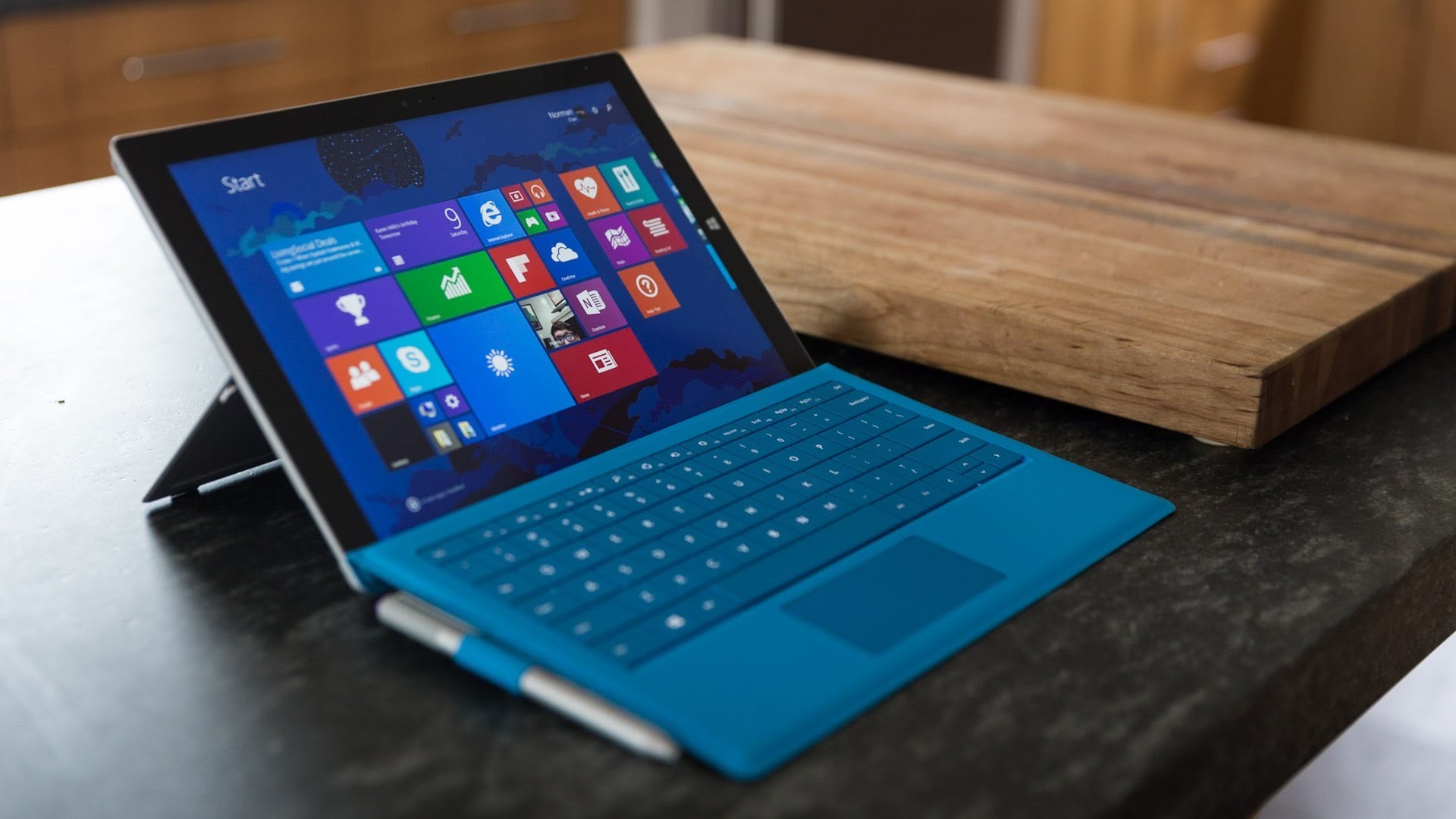 1920x1080 Apple iPad Pro vs. Microsoft Surface Pro 4: Which 2-in-1 device to get?