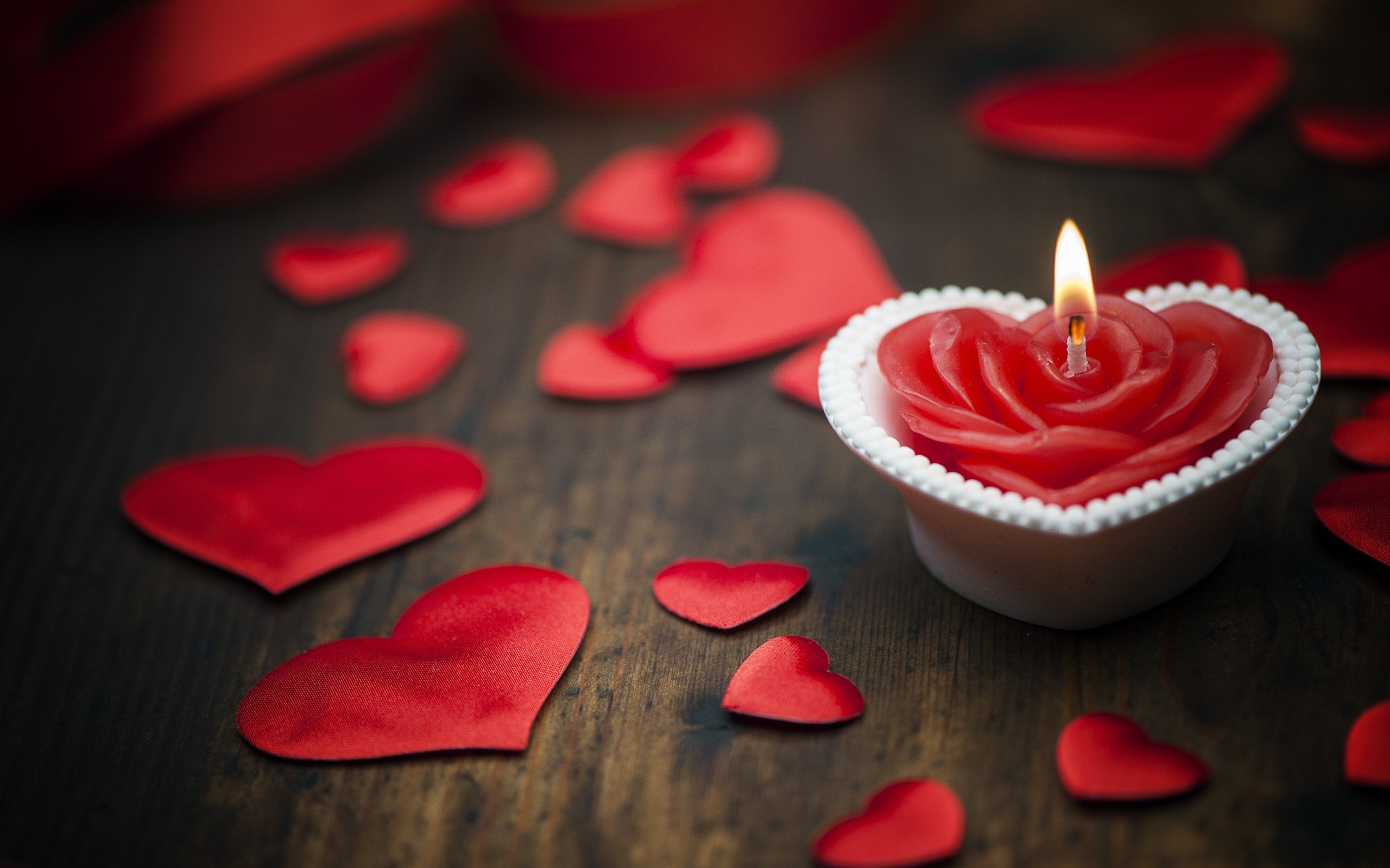 2560x1600 Valentines Day, red satin hearts, burning candle, romance, love concepts,  candle