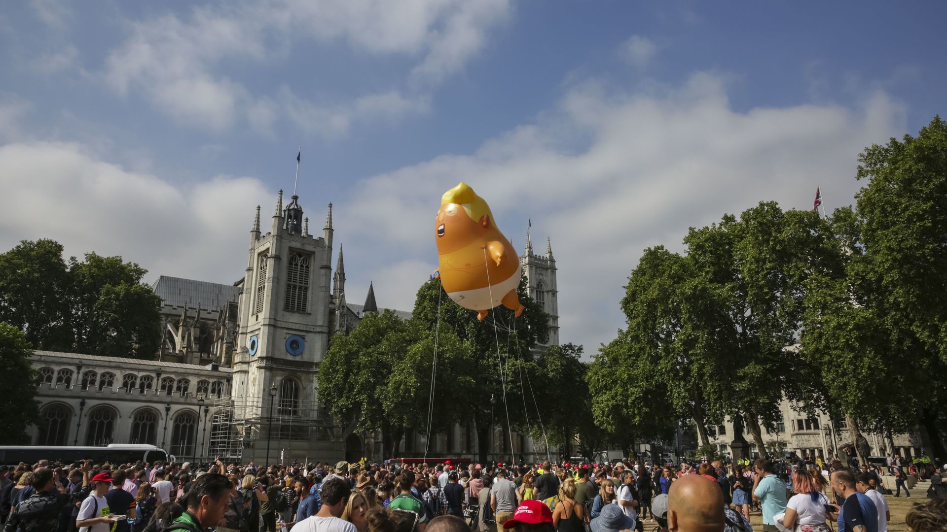 1920x1080 In photos: Tens of thousands fill London's streets to protest Trump
