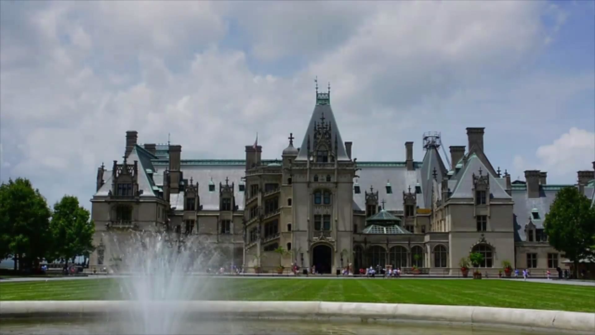 1920x1080 WATCH: Biltmore Estate Owner, William A.V. Cecil, Dead at 89 - Southern  Living