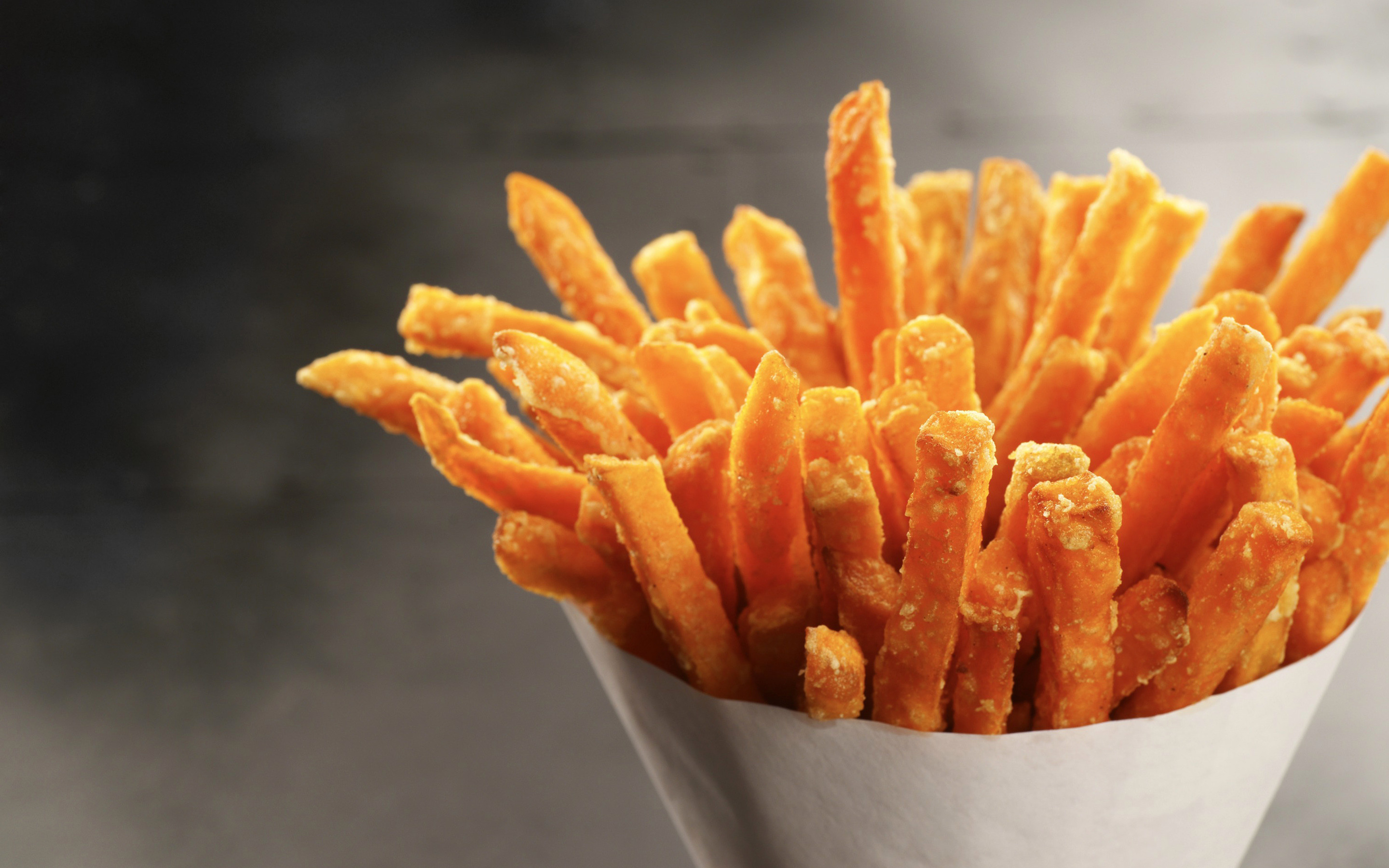 2880x1800 french fries, fastfood, potato, close-up