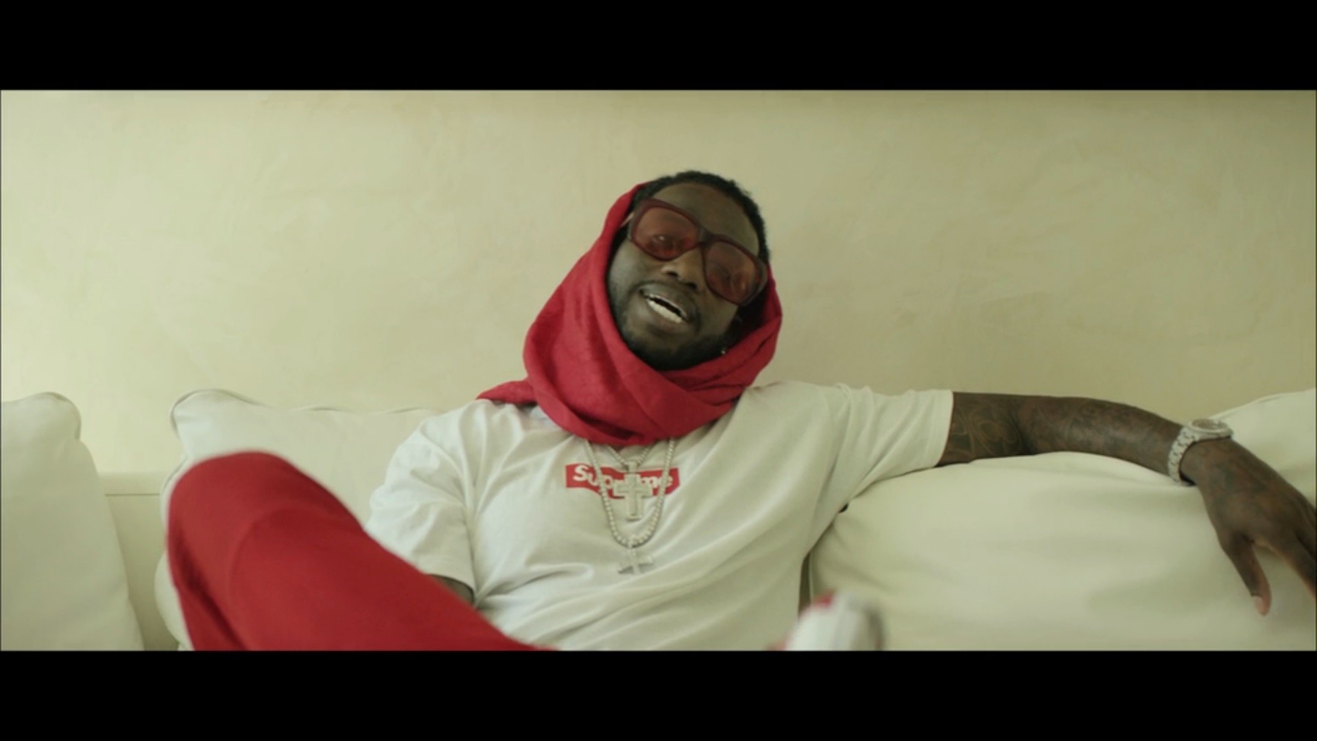 1920x1080 Gucci Mane, as you may know, has recently been released from jail this May.  So what better time to see the Atlanta rapper in his element than as  captured in ...