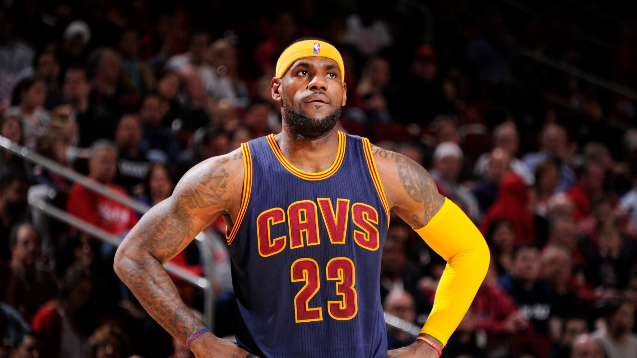 2048x1152 Preview wallpaper lebron james, nba, cleveland cavaliers 