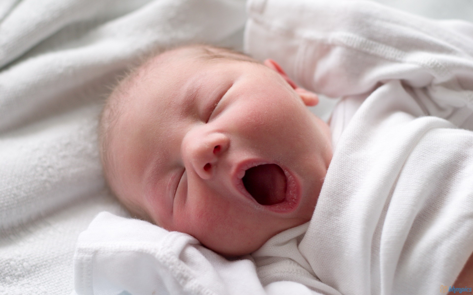 1920x1200 Cute Newborn Baby HD Wallpapers