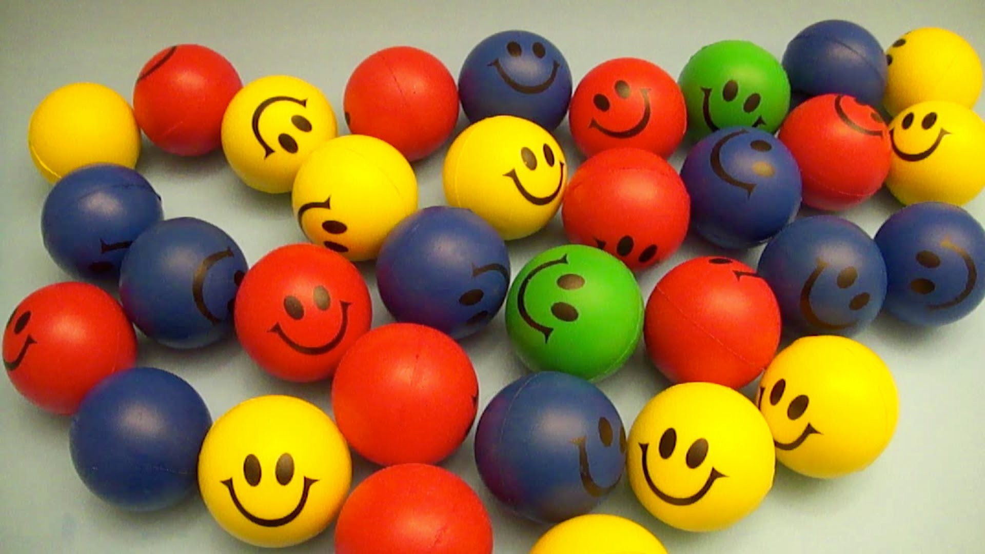 1920x1080 Learn Colours with HUGE Smiley Face Squishy Balls! Fun Learning Contest! -  YouTube