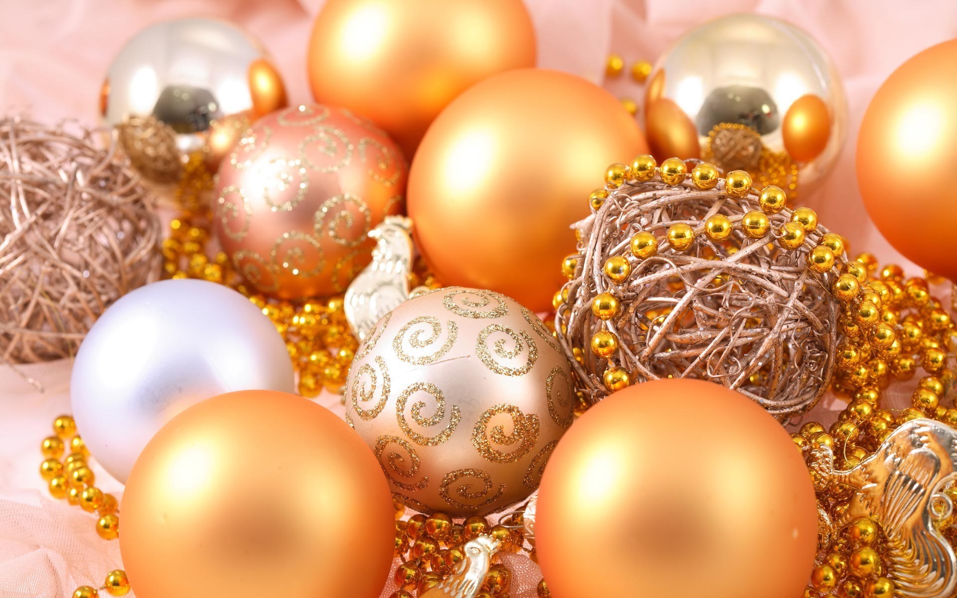 Christmas Ornament Photos Download The BEST Free Christmas Ornament Stock  Photos  HD Images
