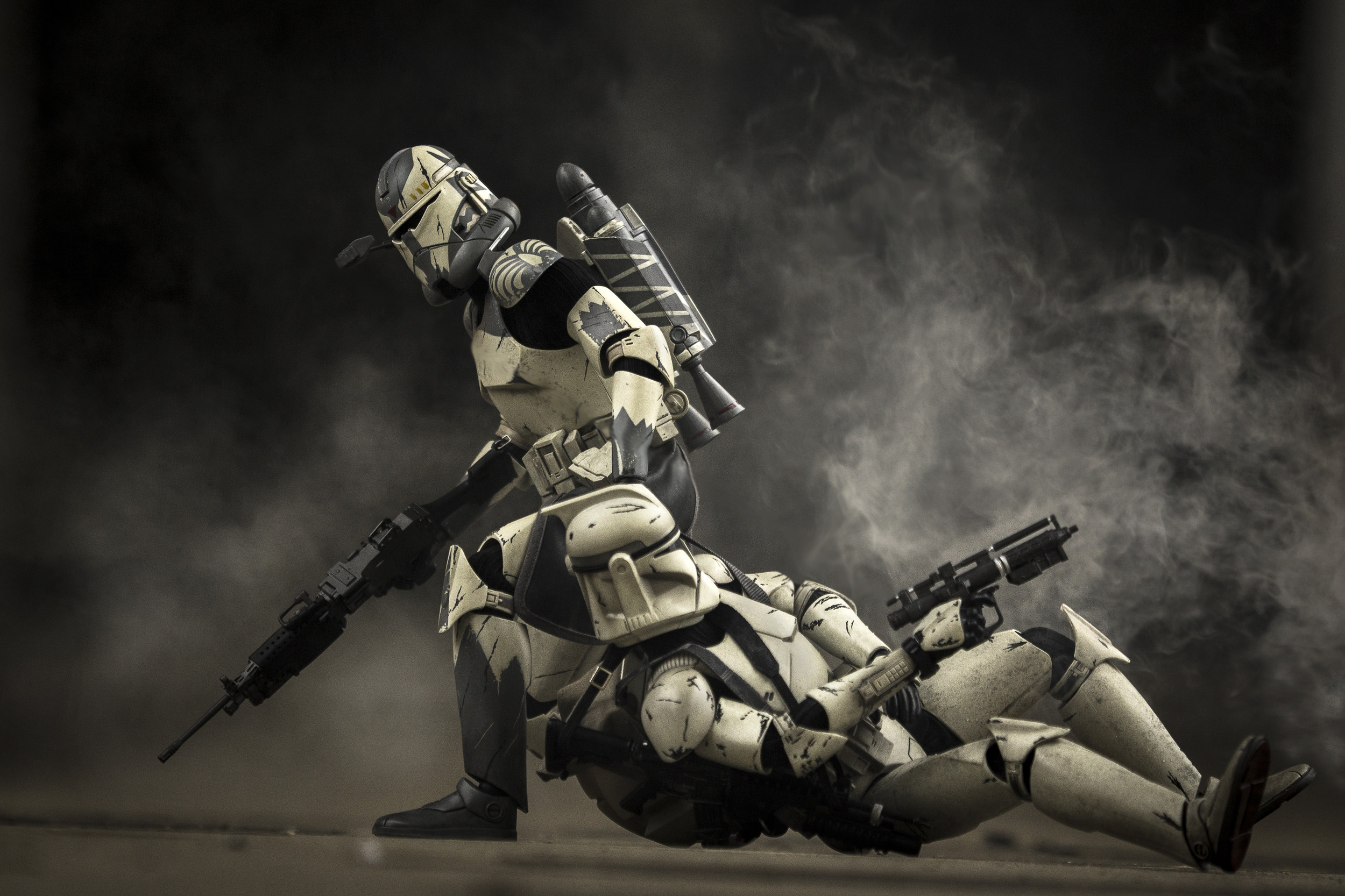 2500x1666 Clone Commander drags a wounded clone out of a kill zone after being