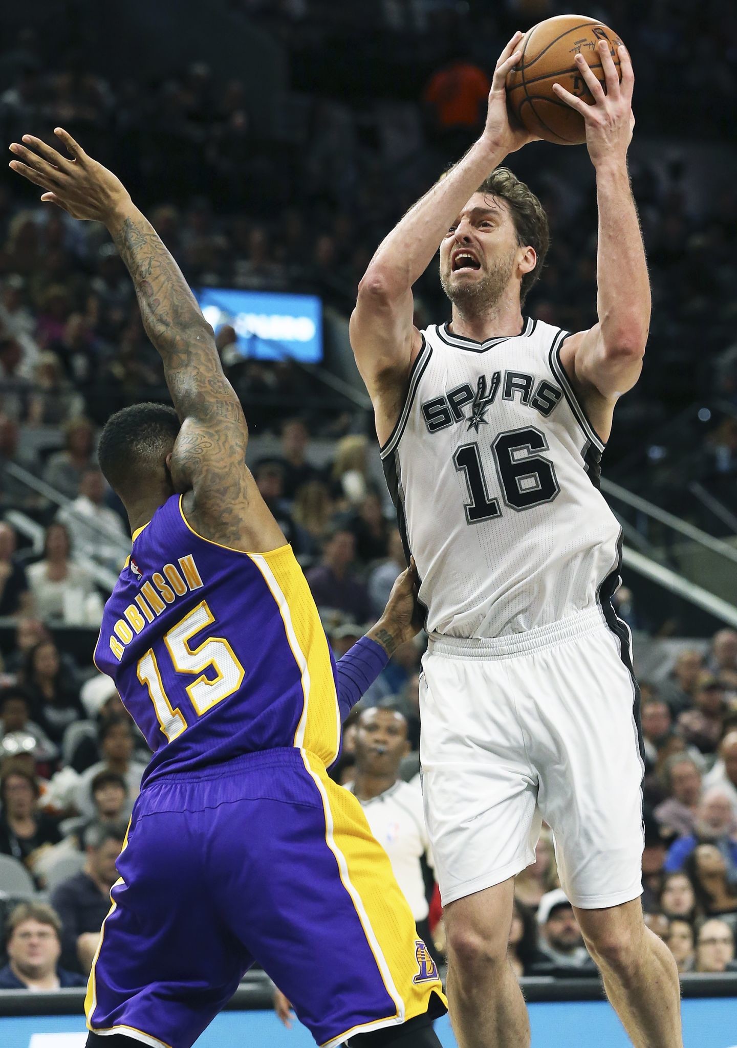 1440x2048 Pau Gasol's perfect game ranks among best in Spurs history - San Antonio  Express-News