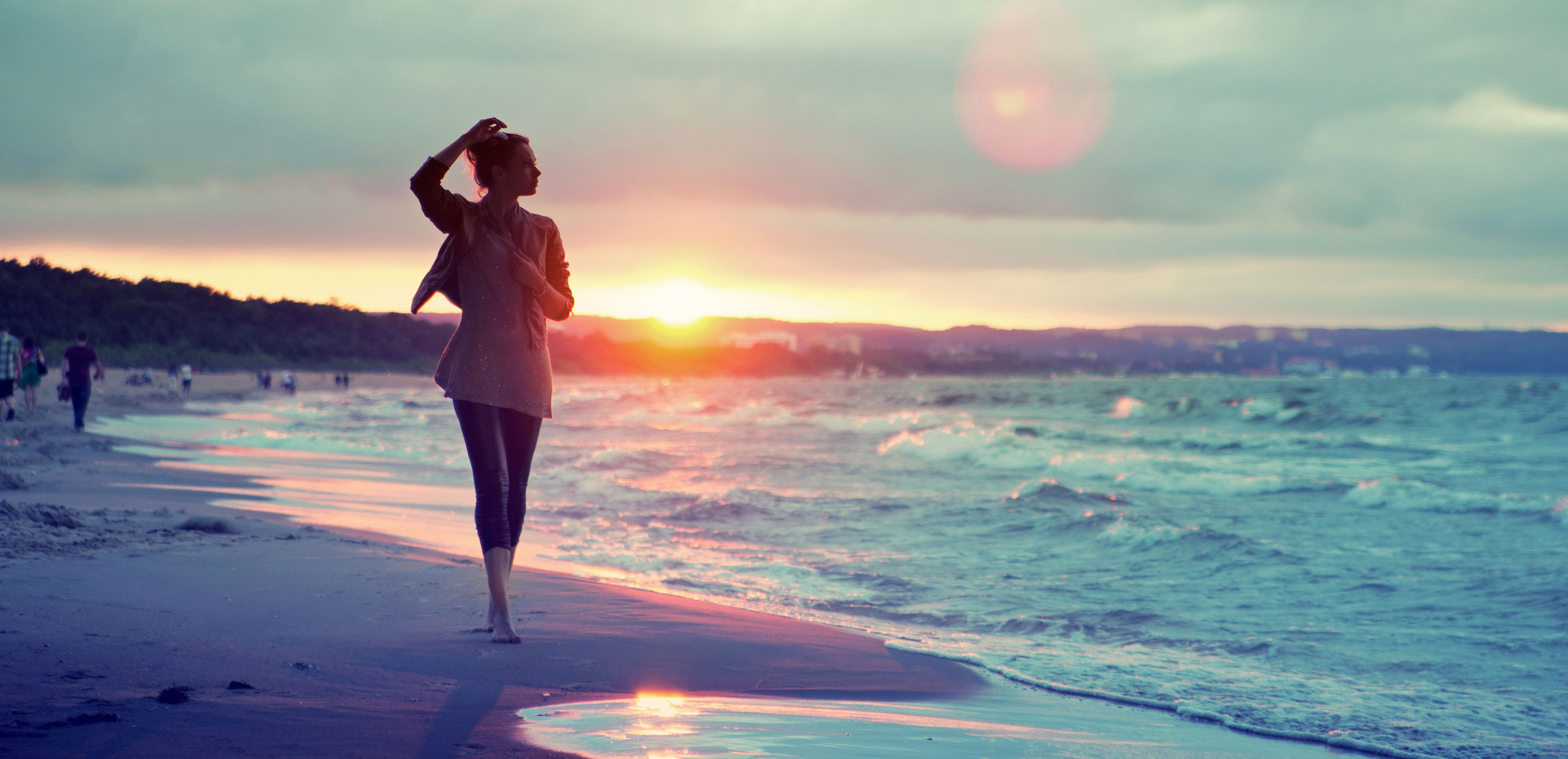 2943x1425 mood-girl-sand-sea-water-wave-signs-people-sun-sunset-background-wallpaper -widescreen-fullscreen-widescreen-hd-wallpapers-background